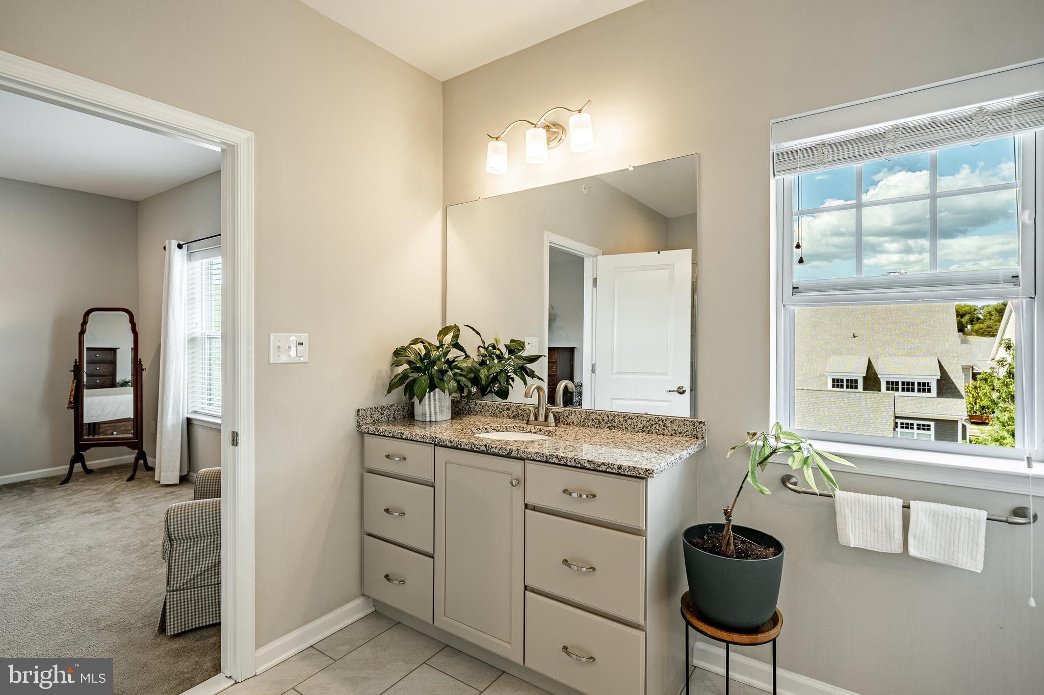 SPRING OAK - Residential