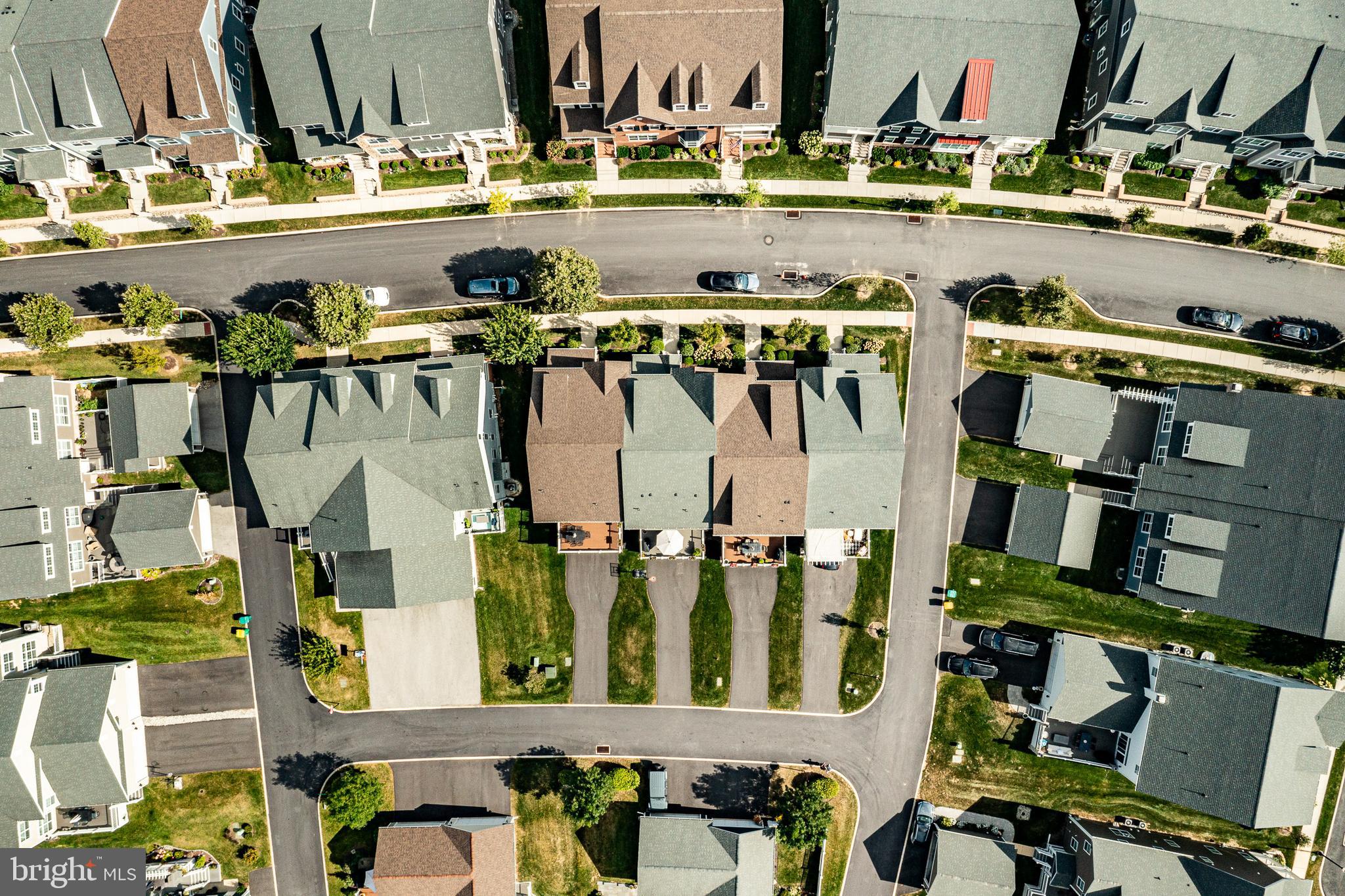 SPRING OAK - Residential