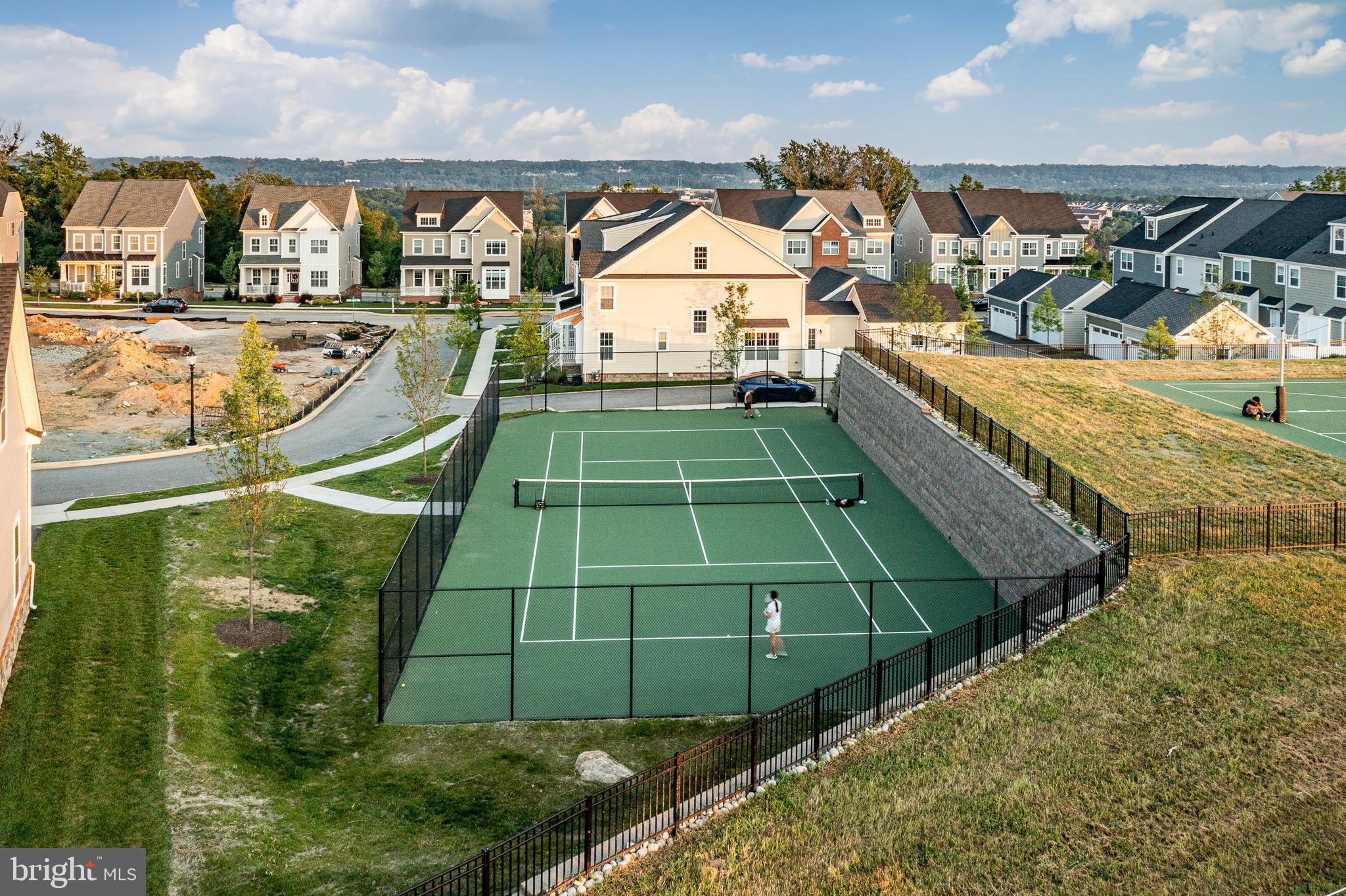 SPRING OAK - Residential