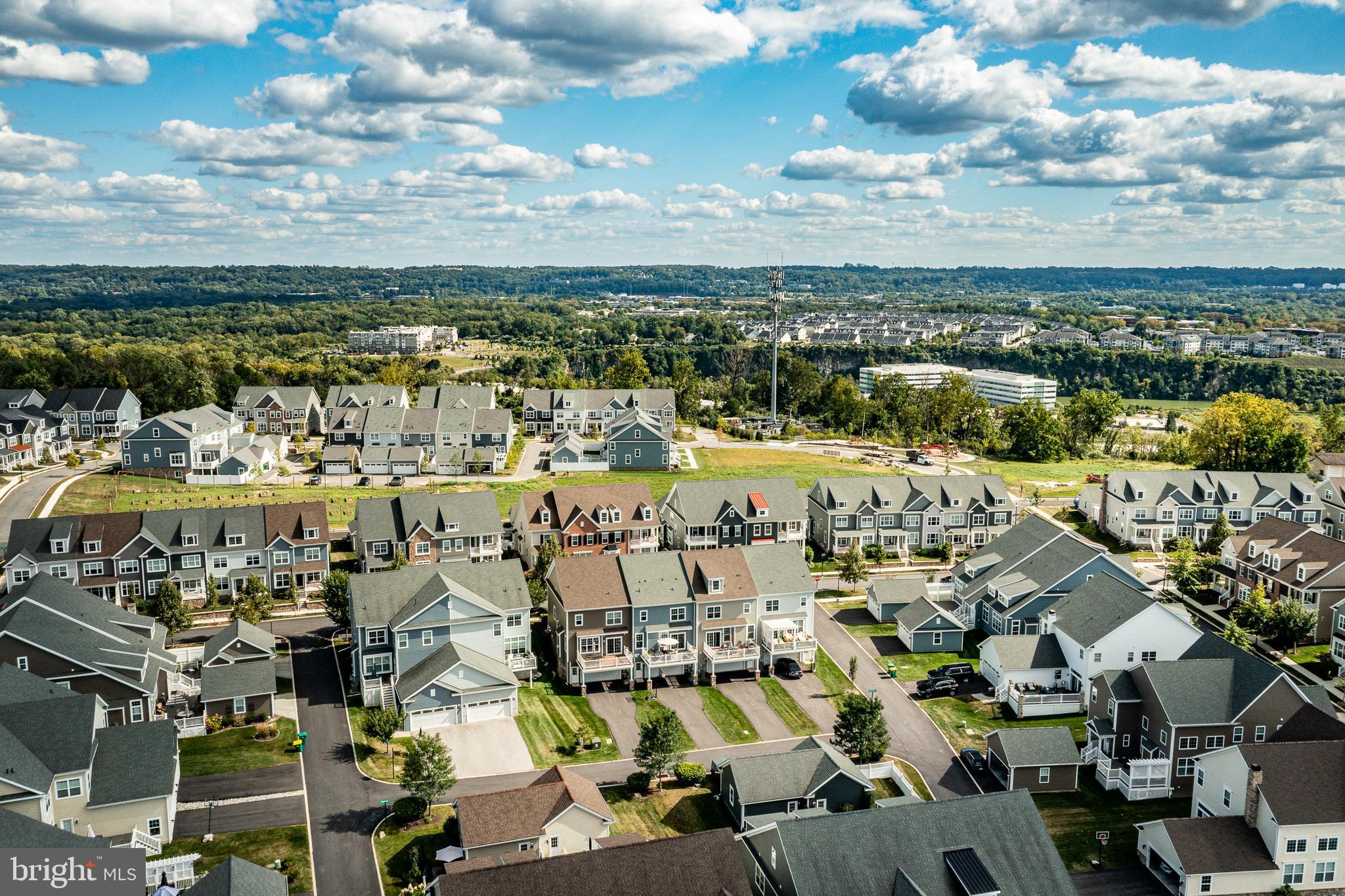 SPRING OAK - Residential