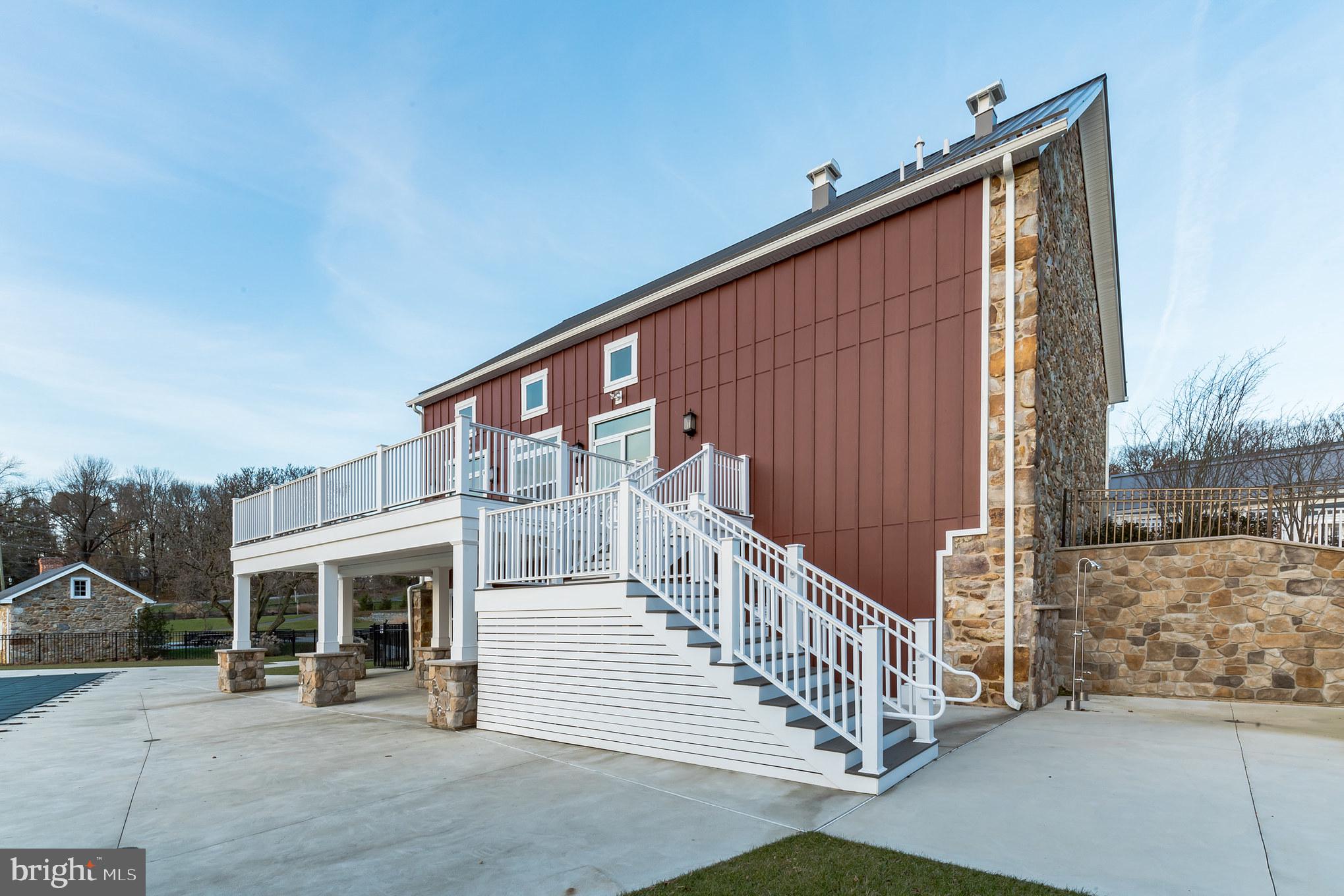 SPRING OAK - Residential