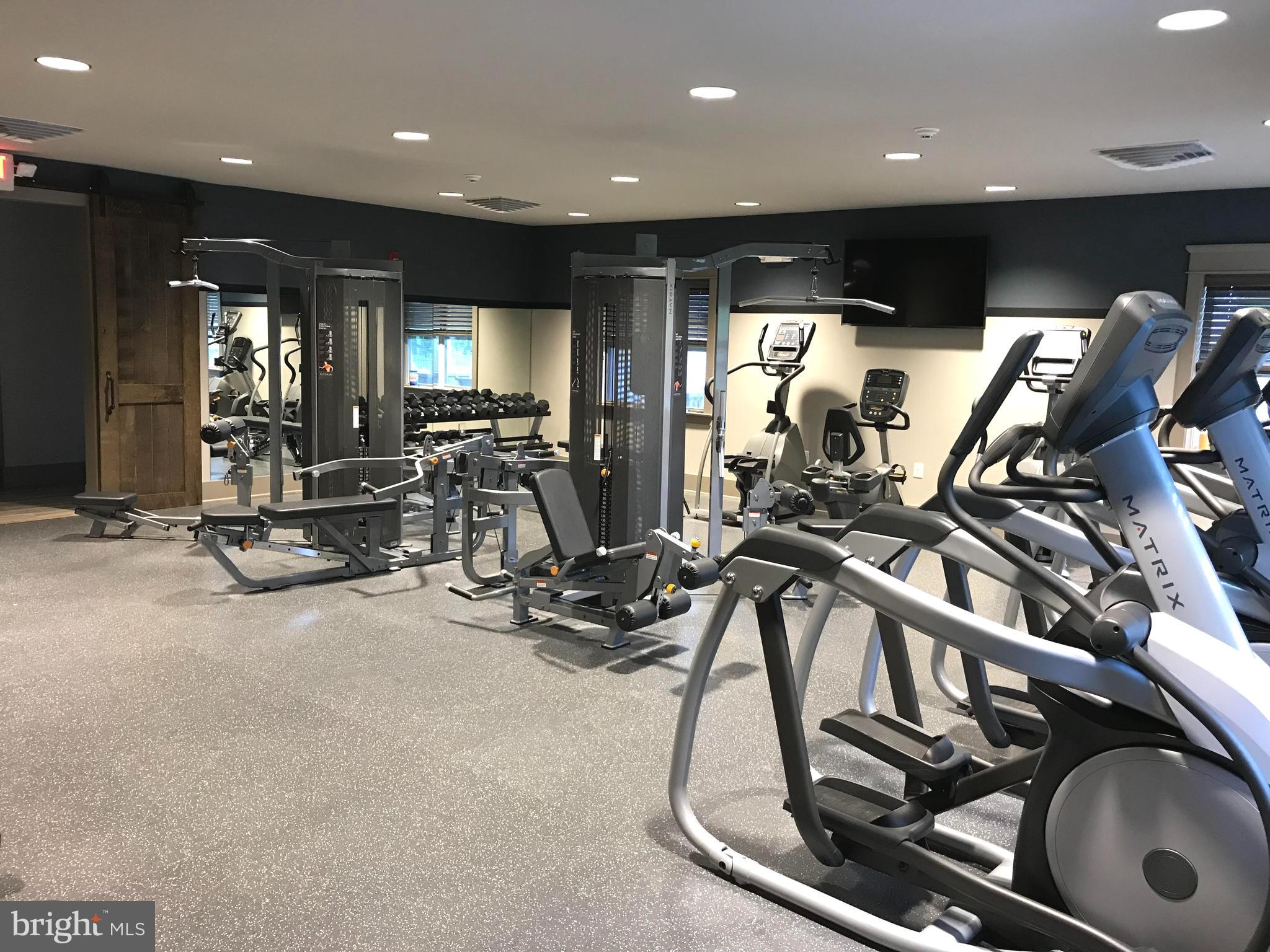 SPRING OAK - Residential