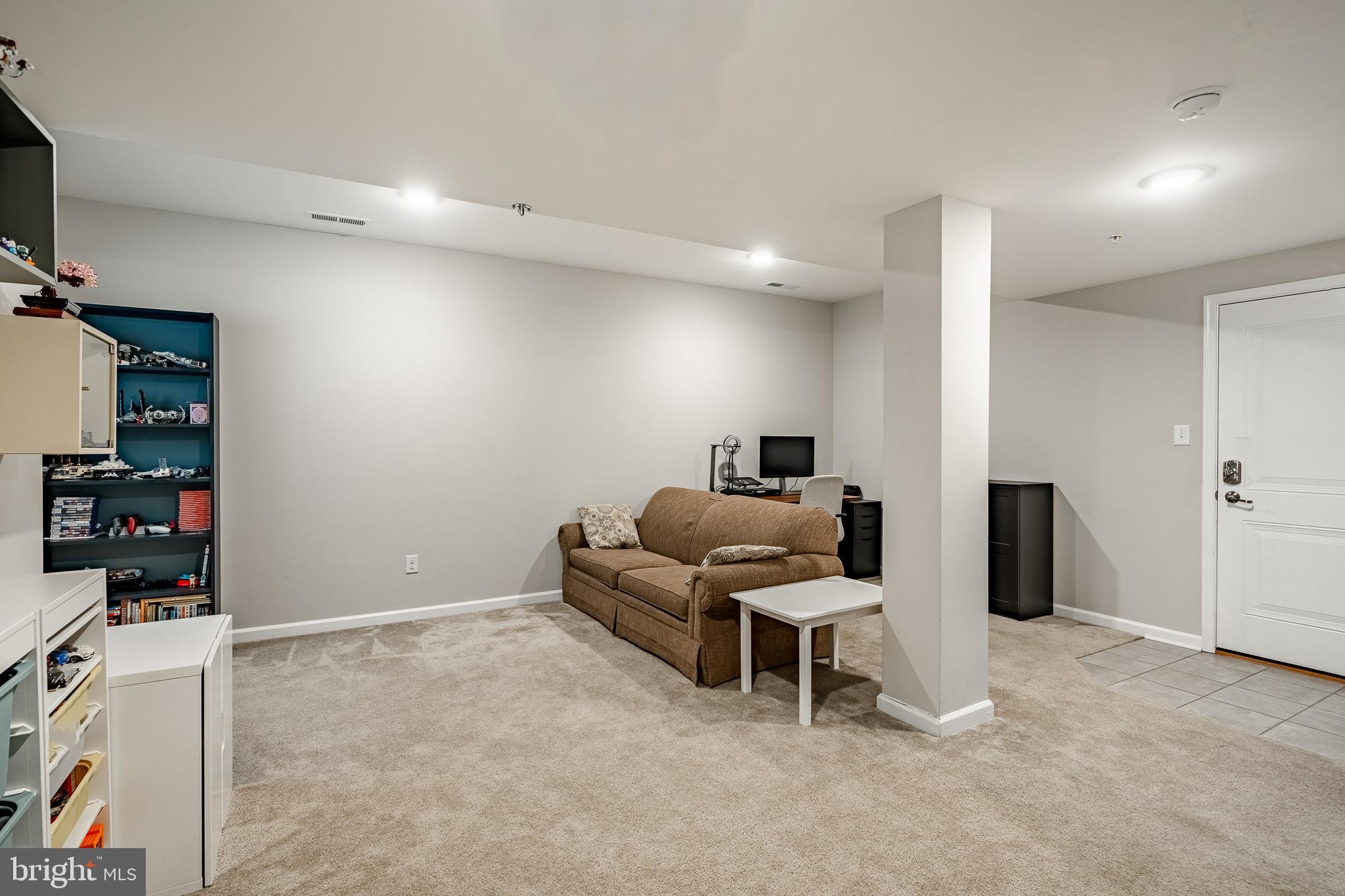 SPRING OAK - Residential