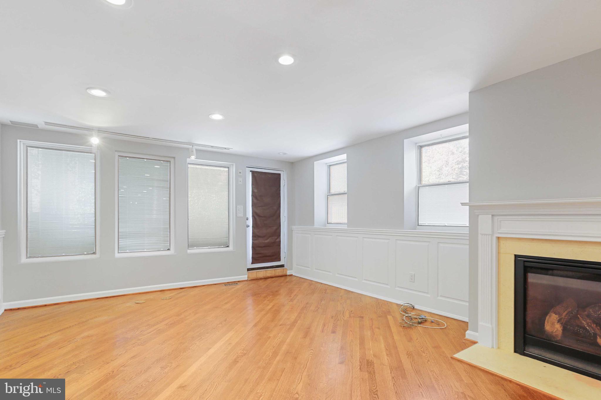 OTTERBEIN - Residential Lease