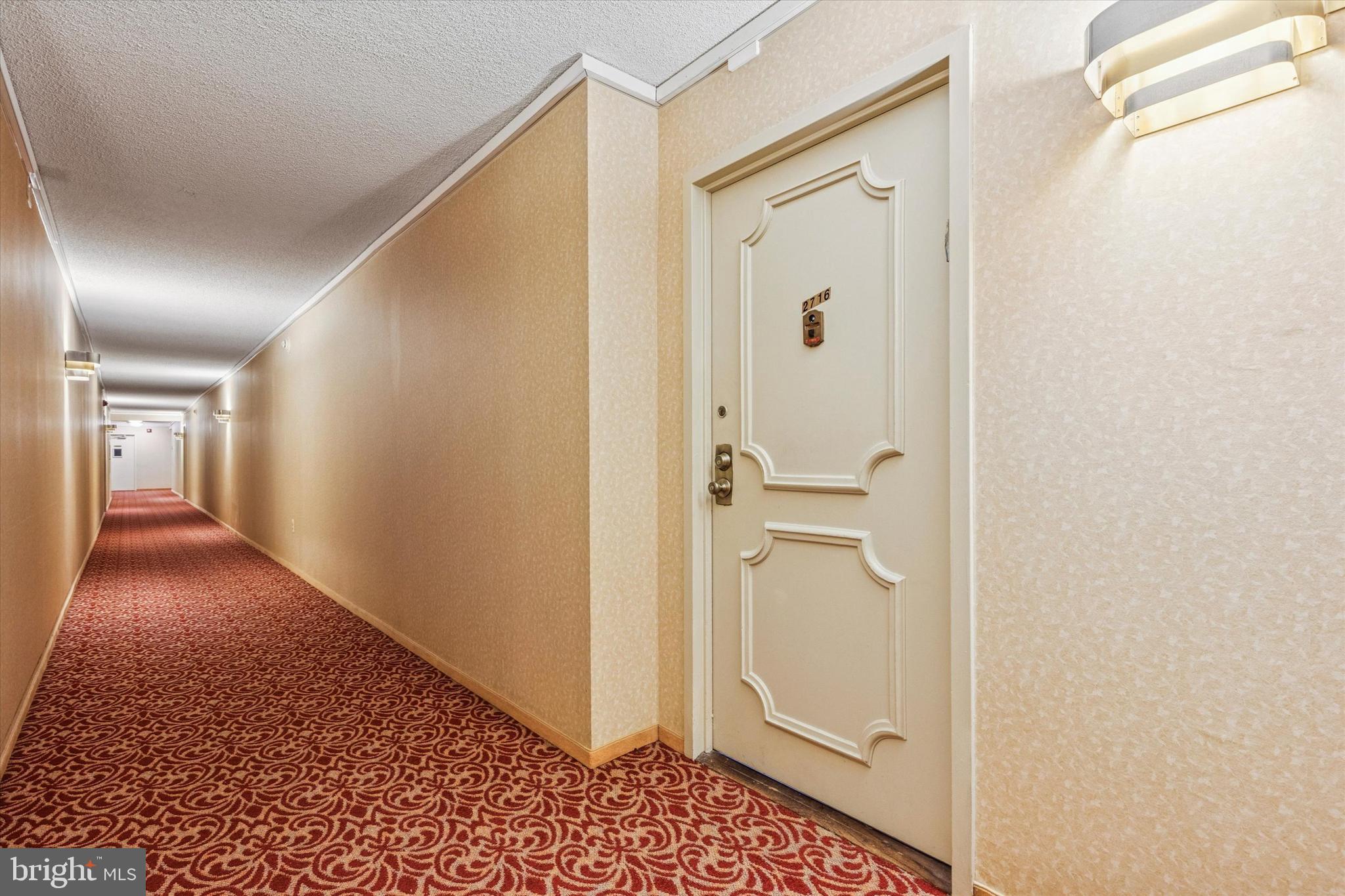 666 W GERMANTOWN PIKE 2716