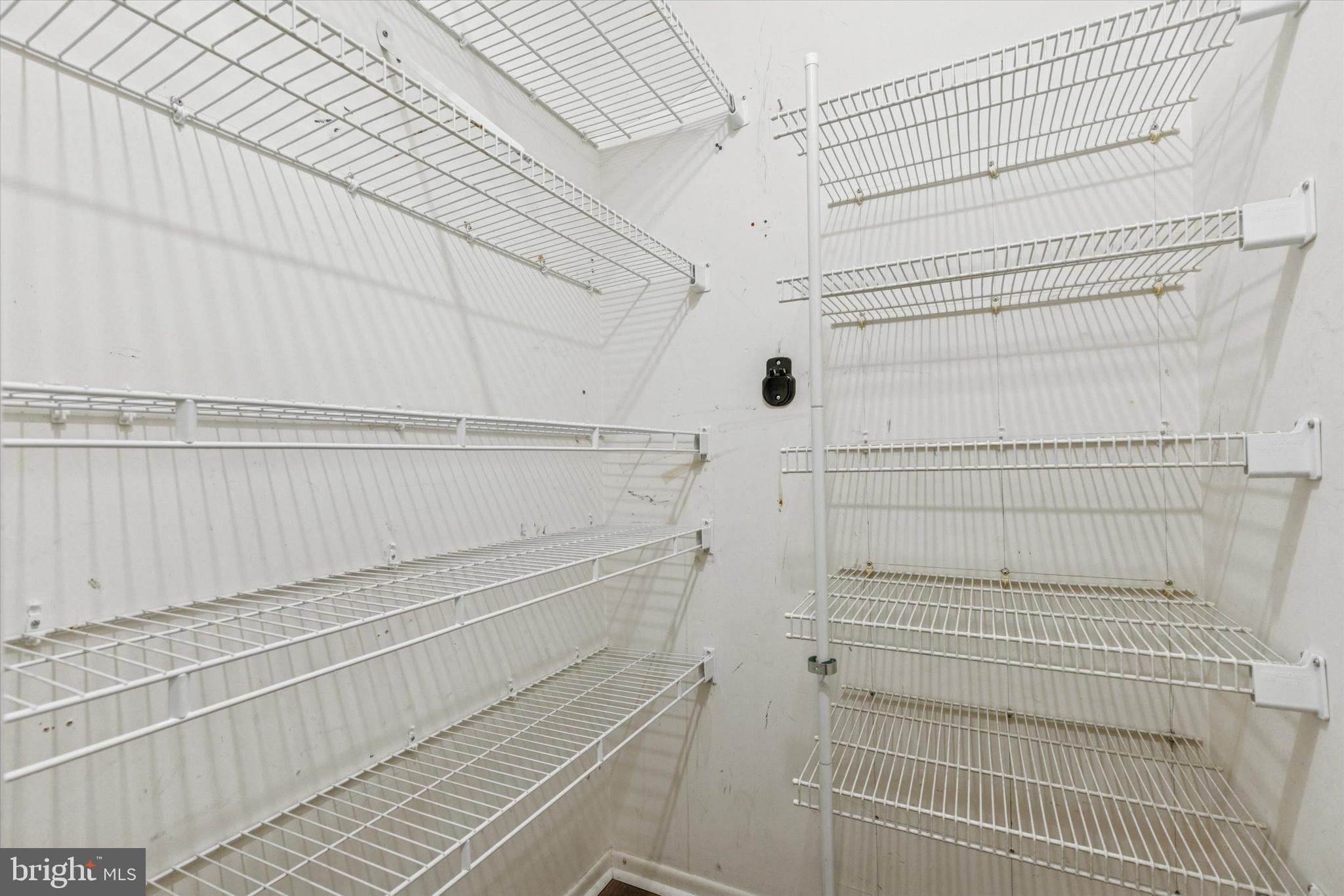 PLYMOUTH HILLS - Residential