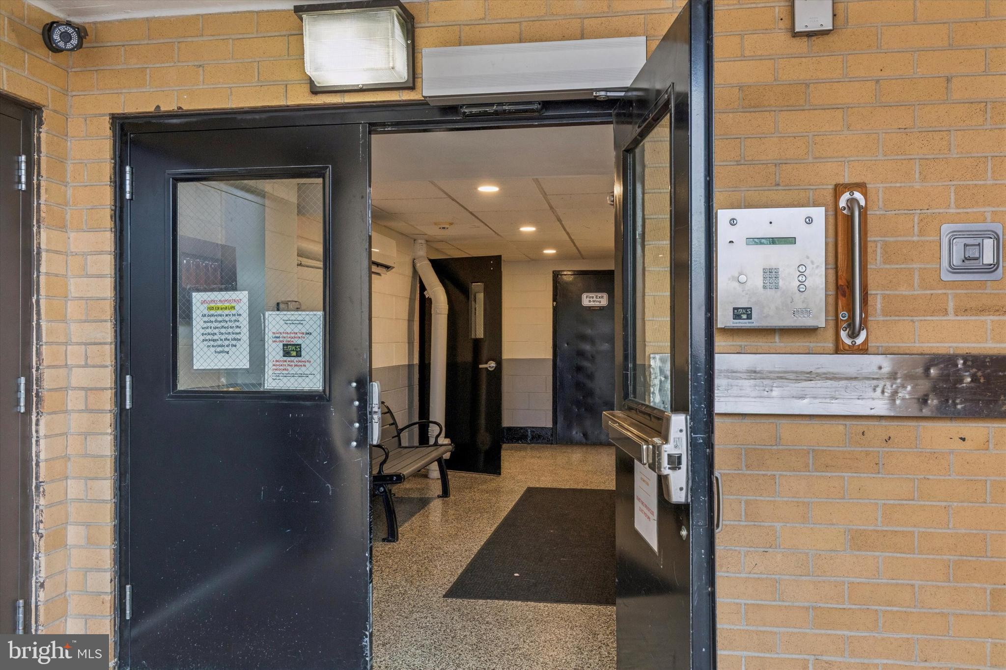 PLYMOUTH HILLS - Residential