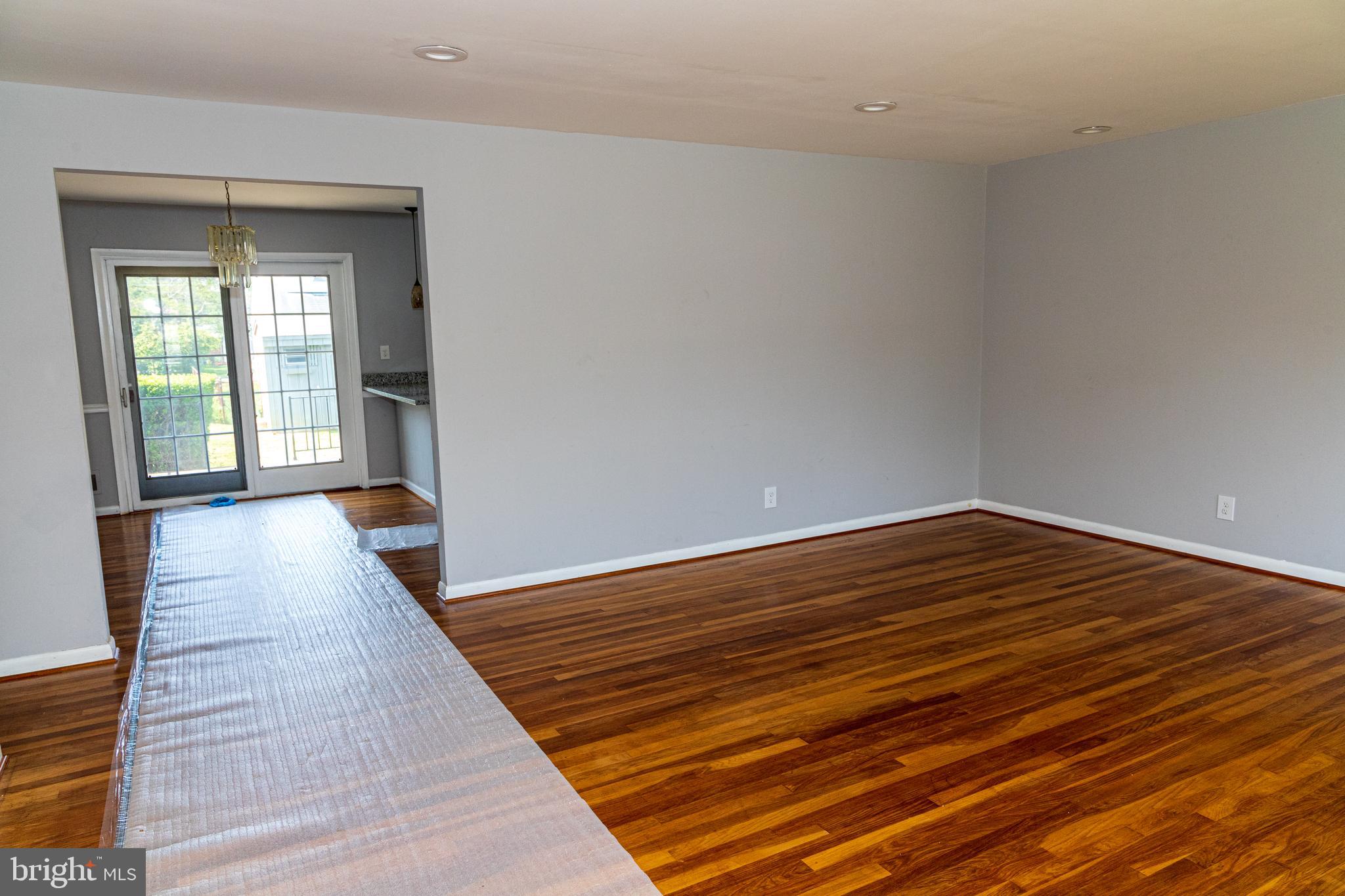 RANDALL RIDGE - Residential