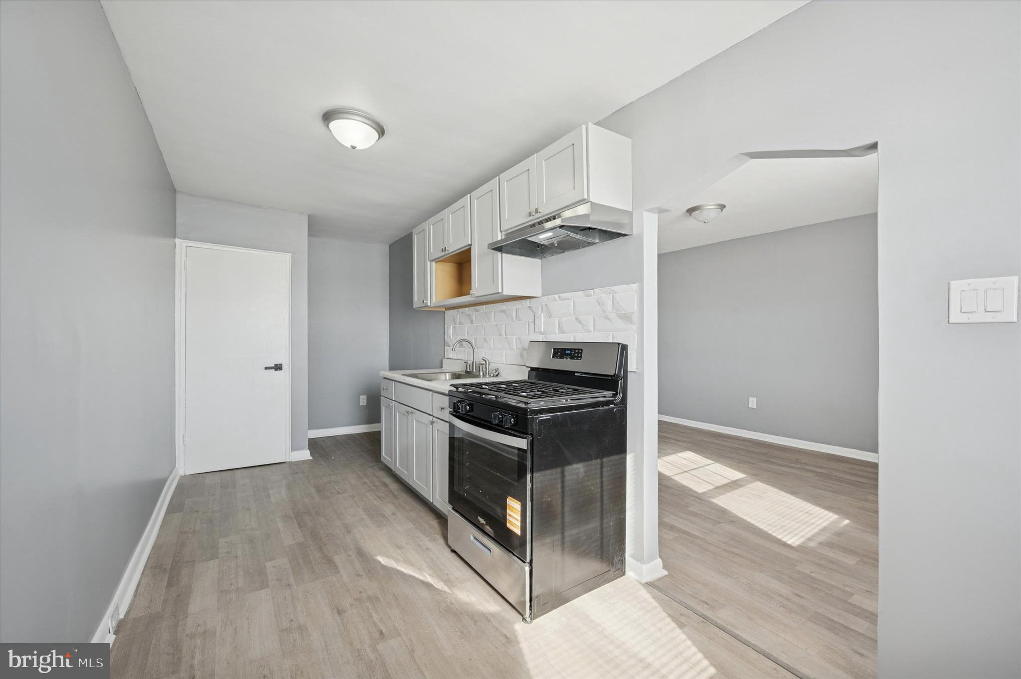 6234 TORRESDALE AVENUE