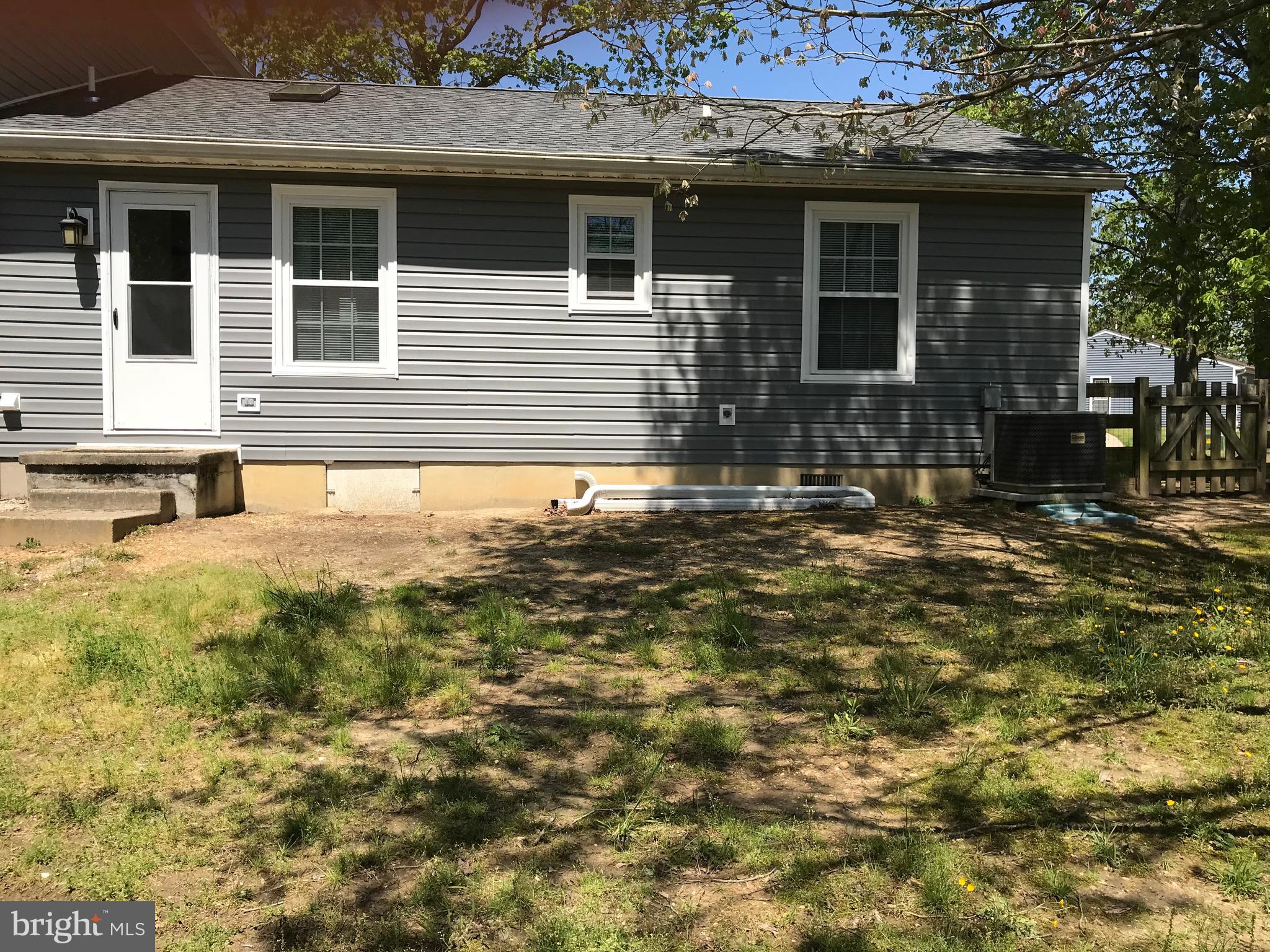 MAXWELLTON LA PLATA - Residential Lease