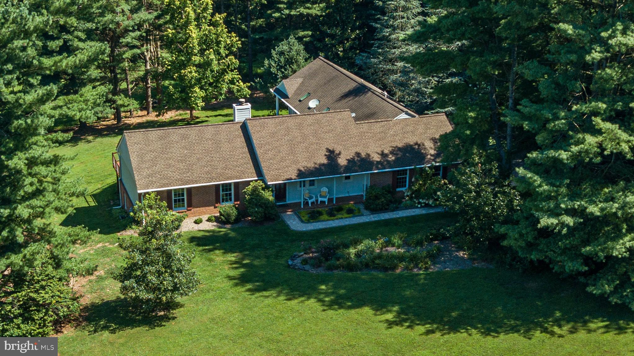 6 DEER HAVEN LANE