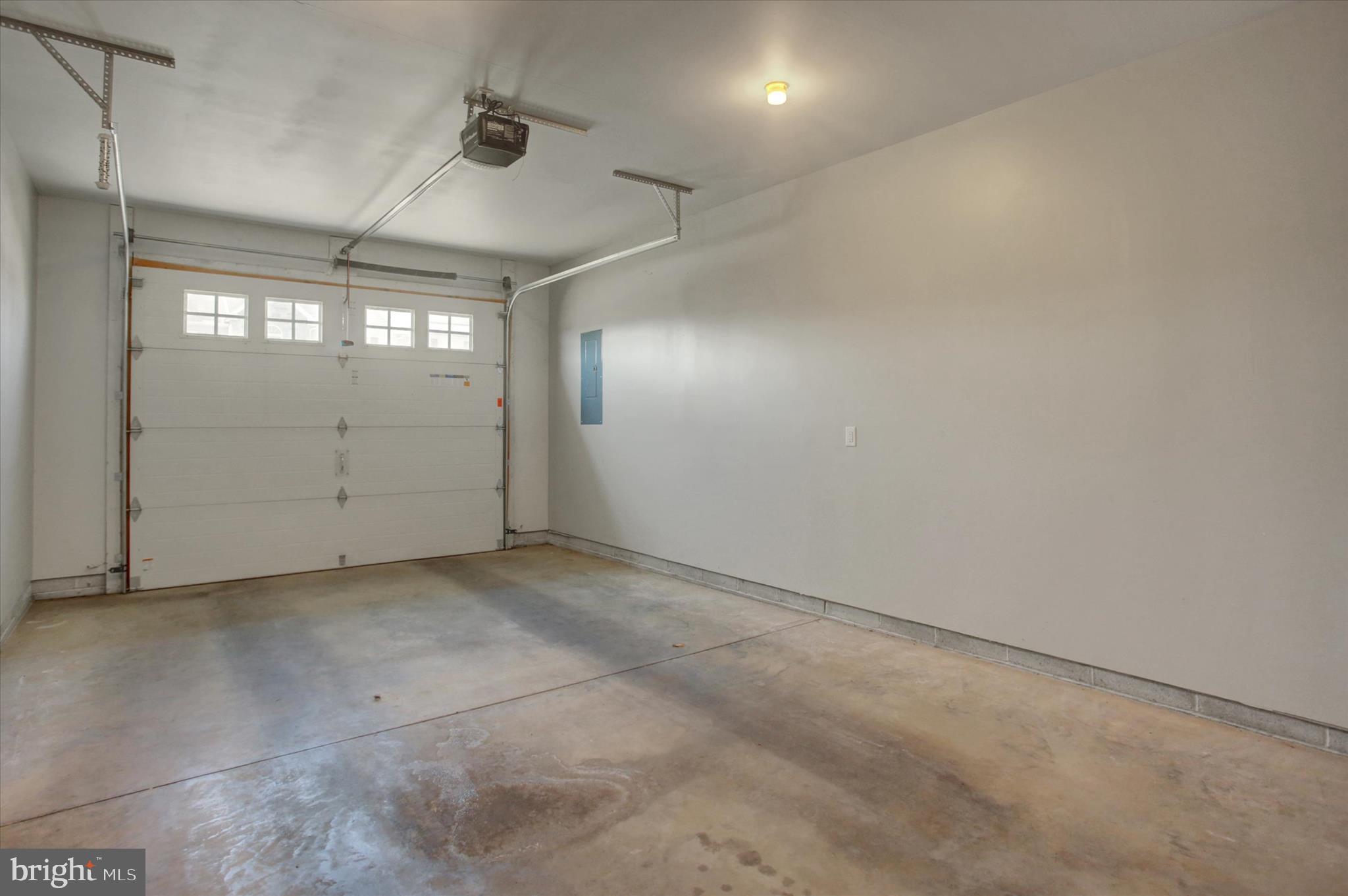 FARMSPRING ESTATES - Residential