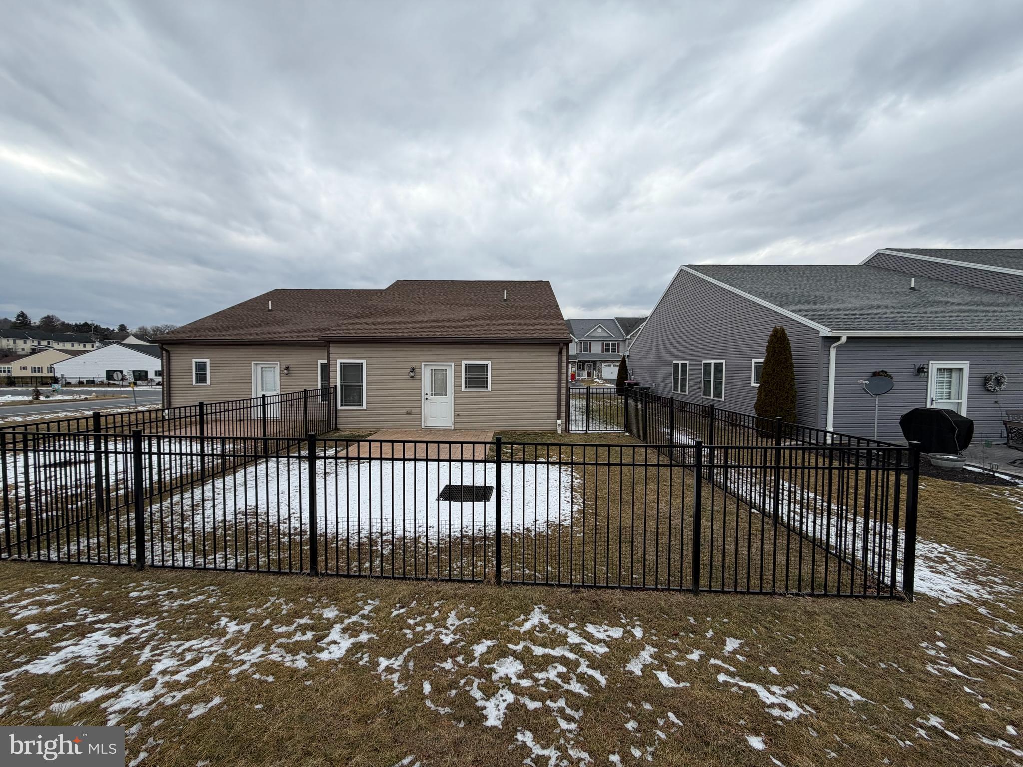 FARMSPRING ESTATES - Residential