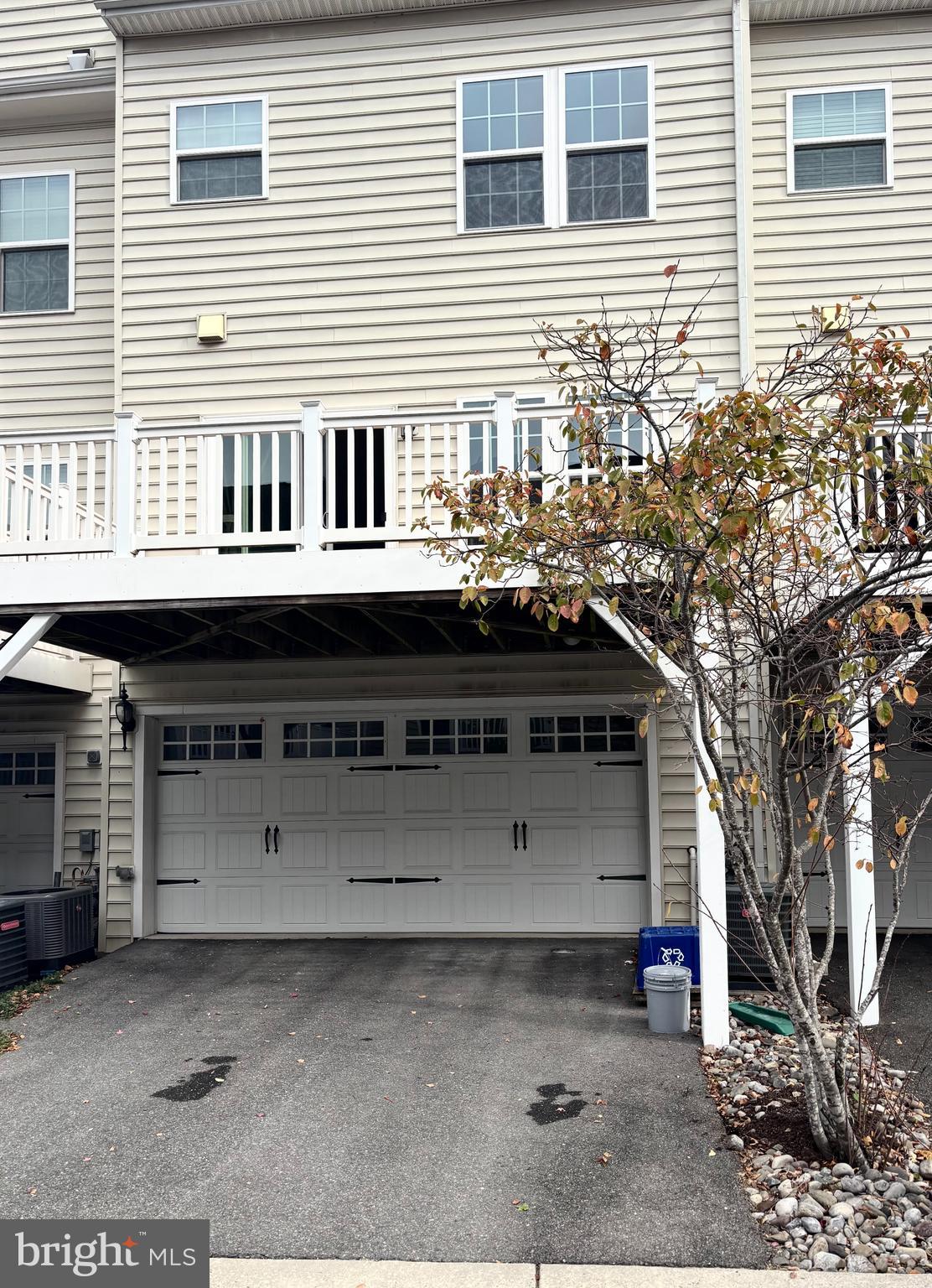 WATERFORD HILLS - Residential Lease