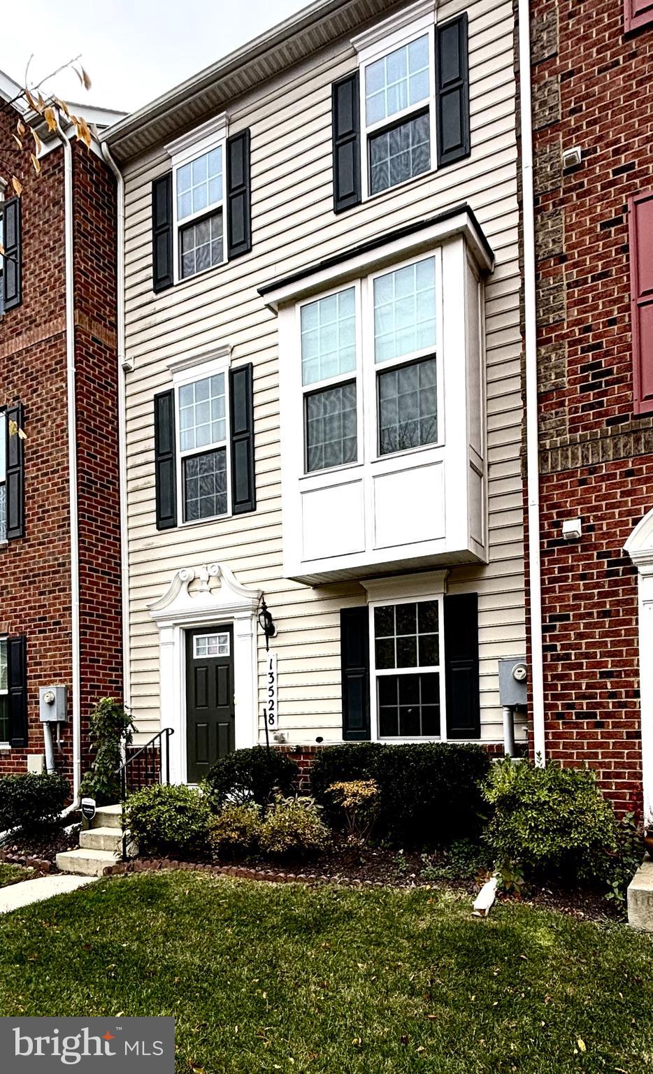 WATERFORD HILLS - Residential Lease