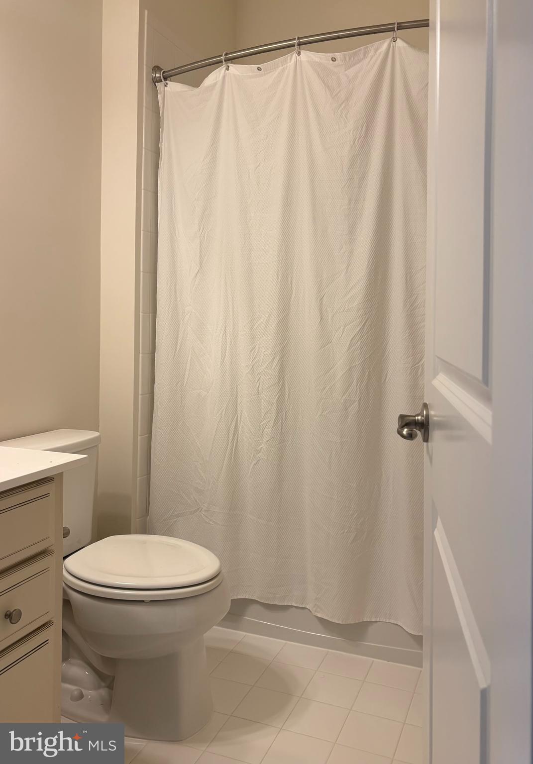 WATERFORD HILLS - Residential Lease