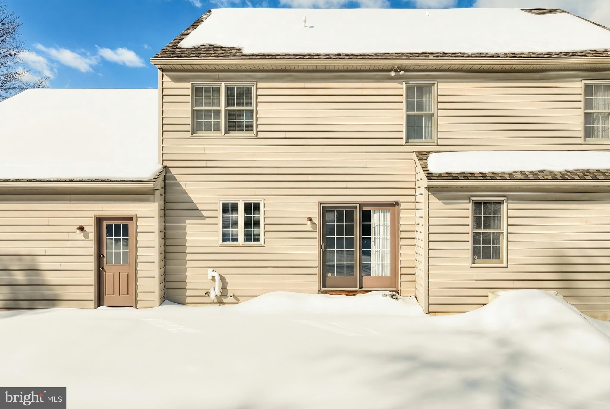 BARRINGTON PLACE - Residential