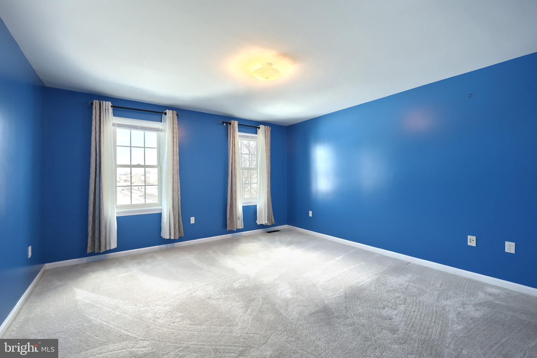 BARRINGTON PLACE - Residential