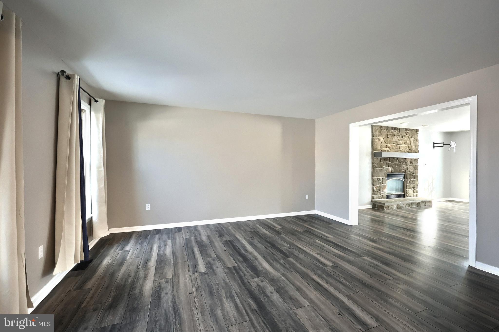 BARRINGTON PLACE - Residential