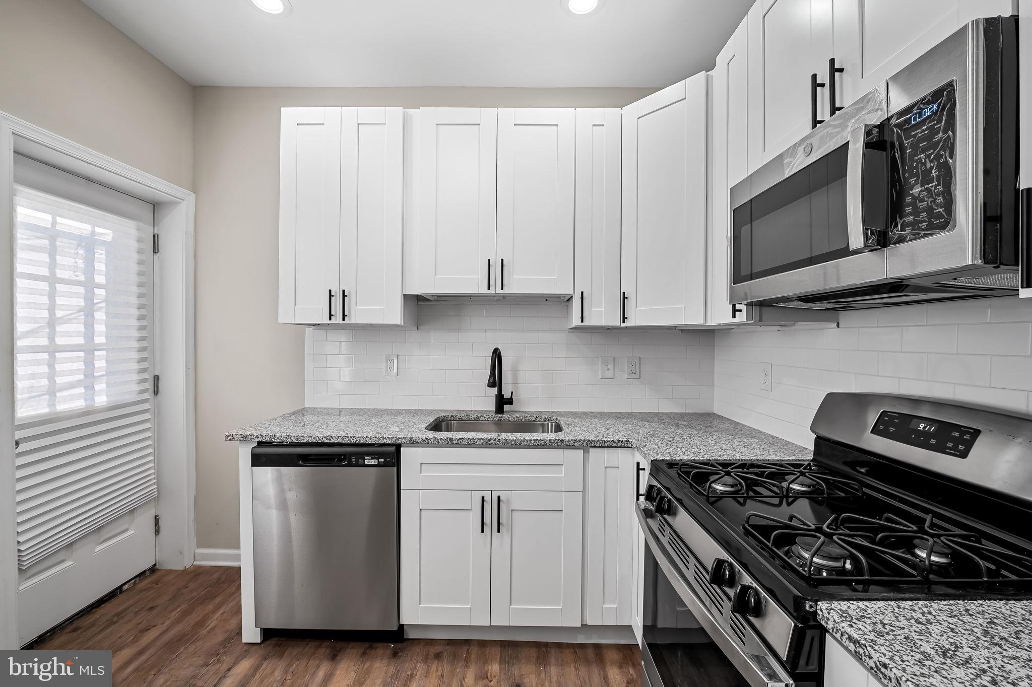 EASTERWOOD - Residential