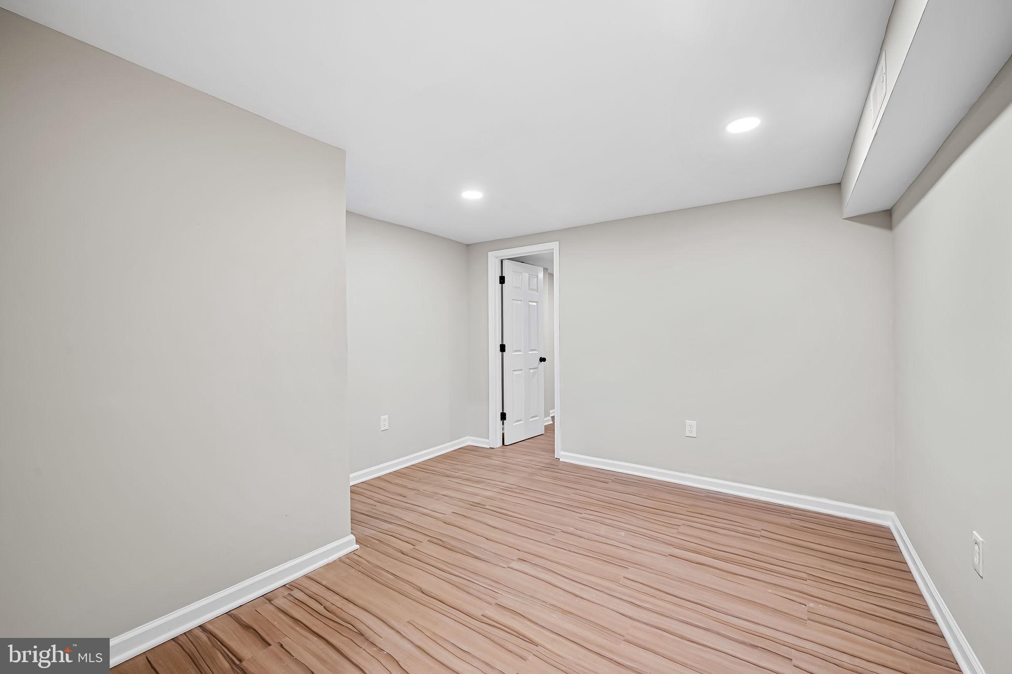 EASTERWOOD - Residential