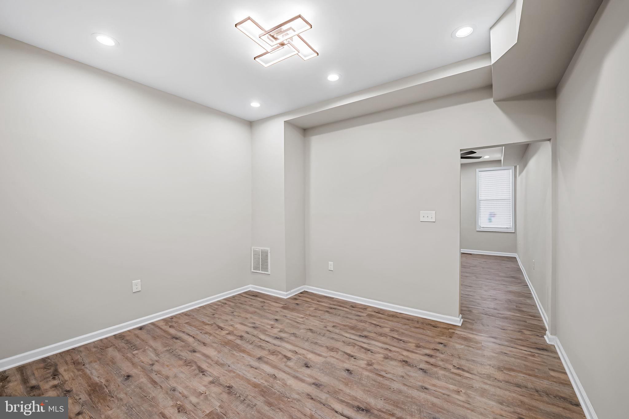 EASTERWOOD - Residential