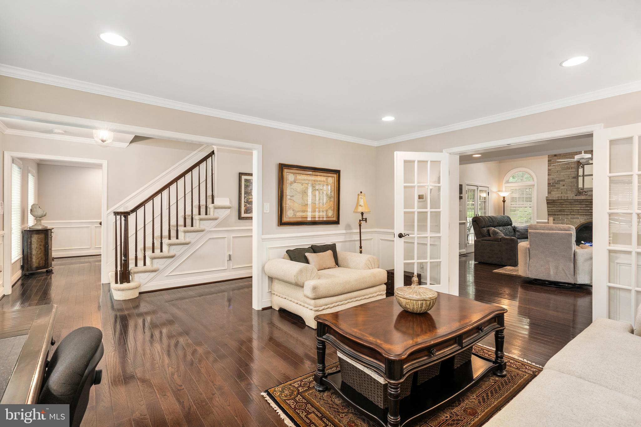 7 5 OAKS CT