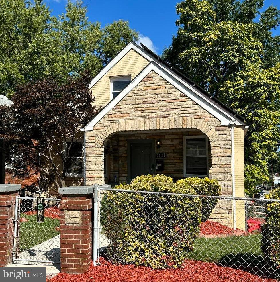 GREATER CAPITOL - Residential