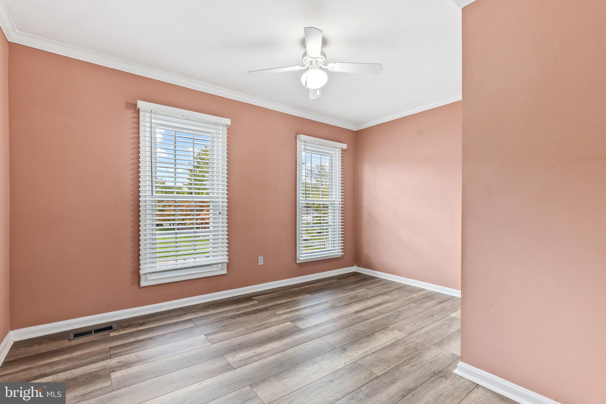 MILL CREEK SOUTH - Residential