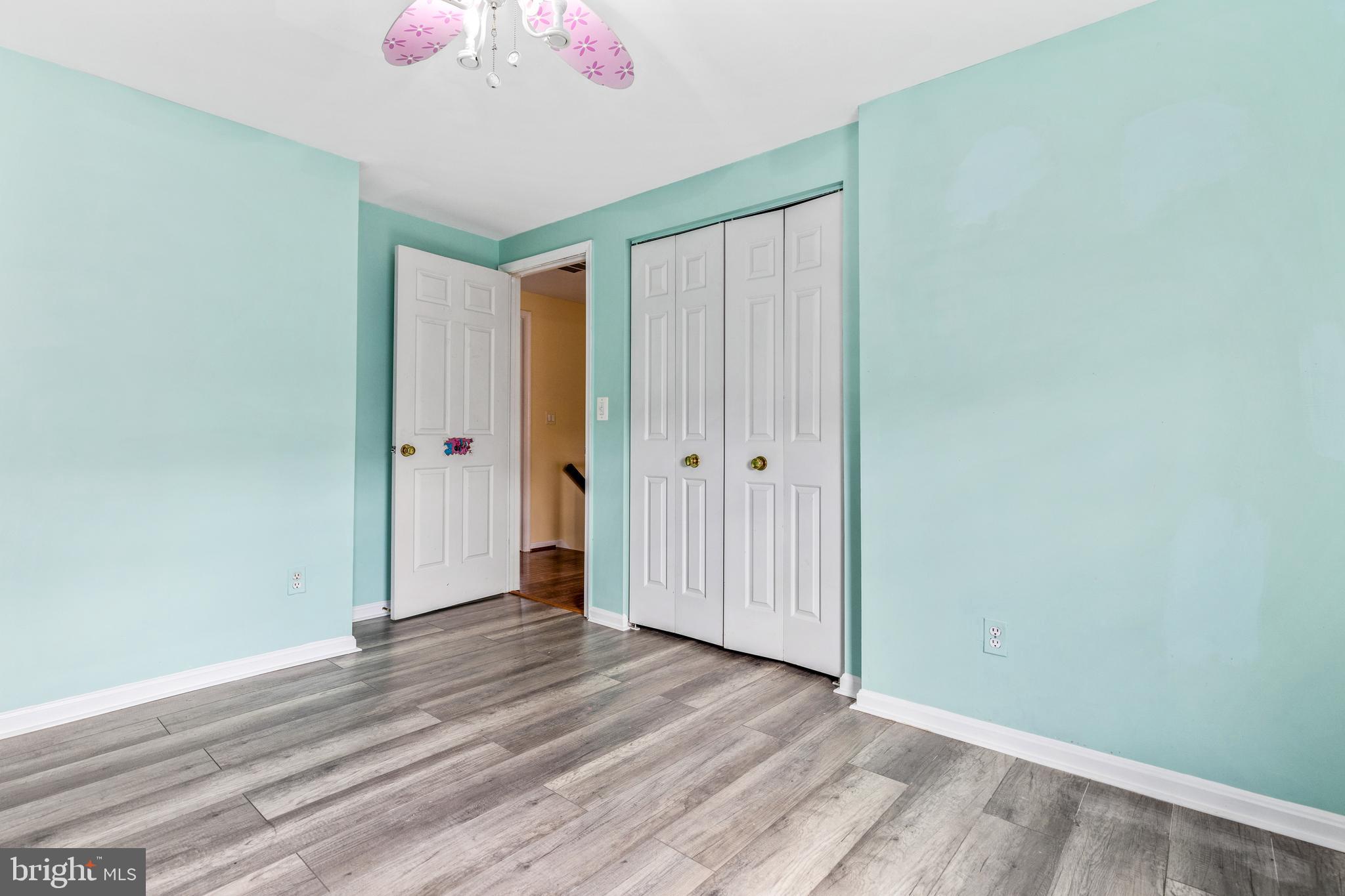 MILL CREEK SOUTH - Residential