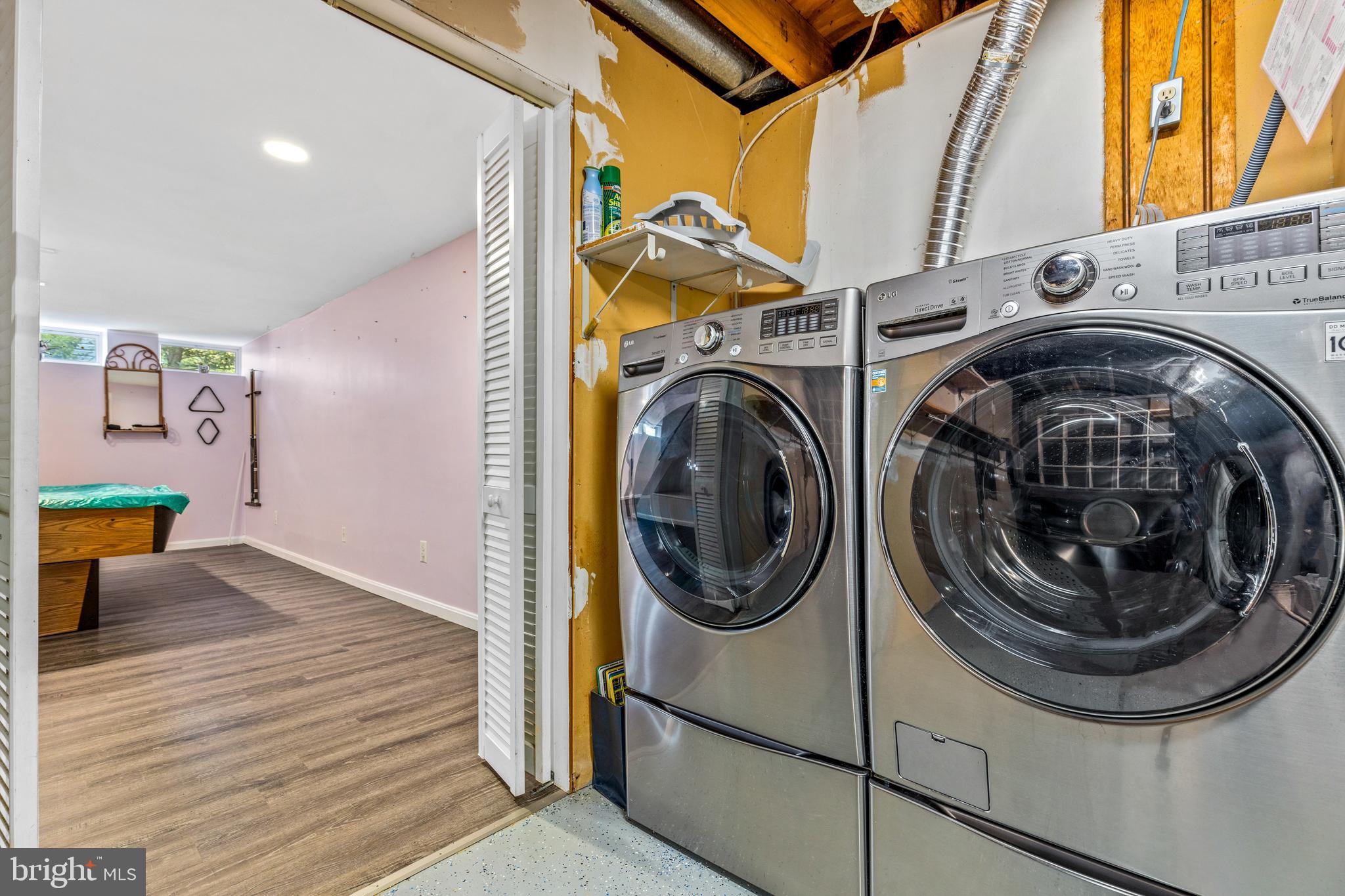 MILL CREEK SOUTH - Residential