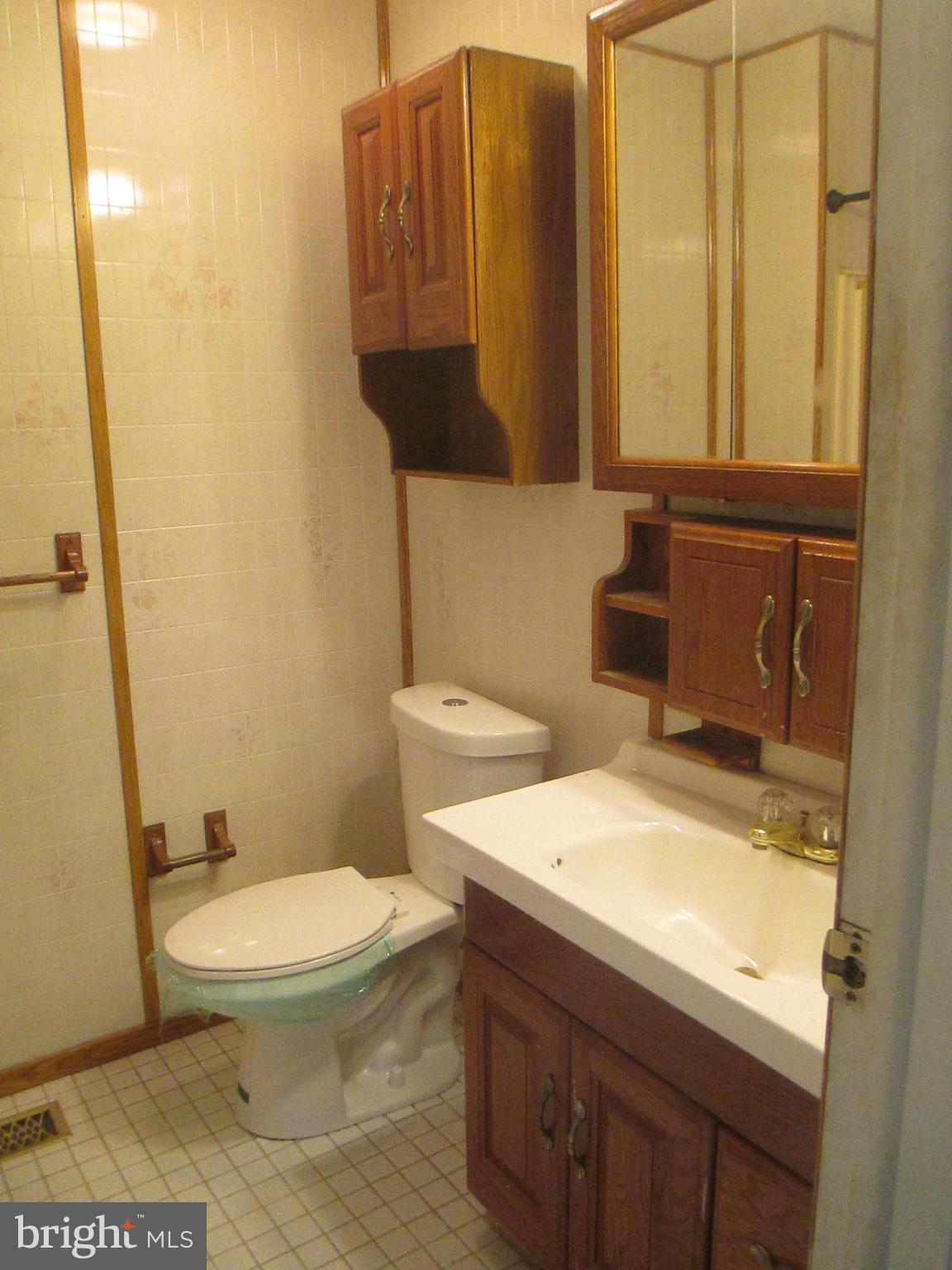 BROOKSHIRE - Residential