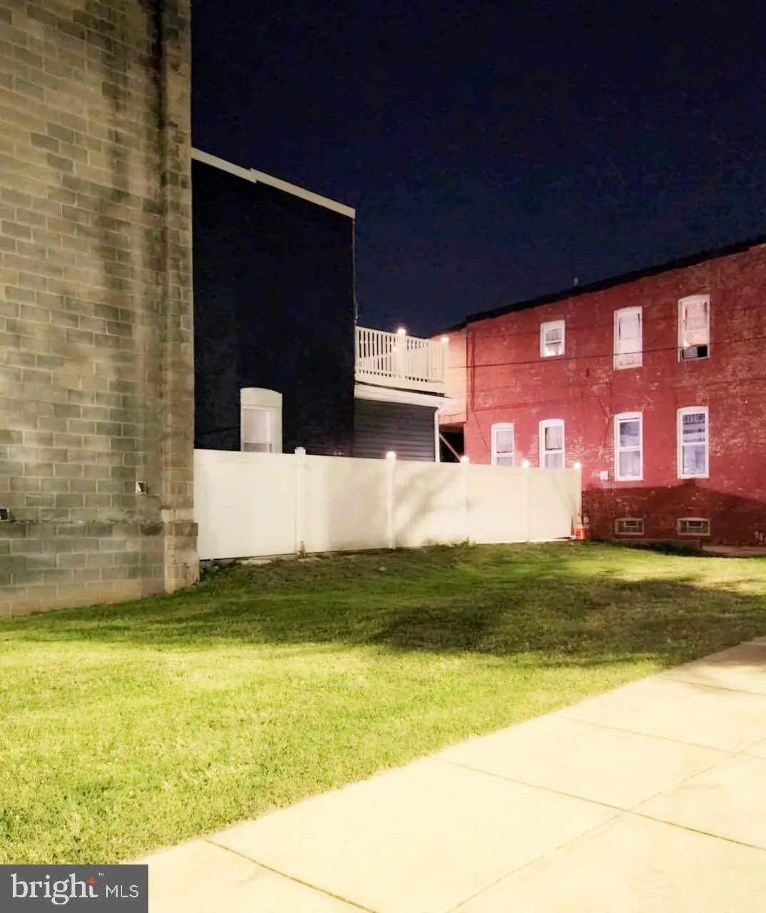 Baltimore, Maryland 21205, United States, 4 Bedrooms Bedrooms, ,5 BathroomsBathrooms,Residential,Active,198854