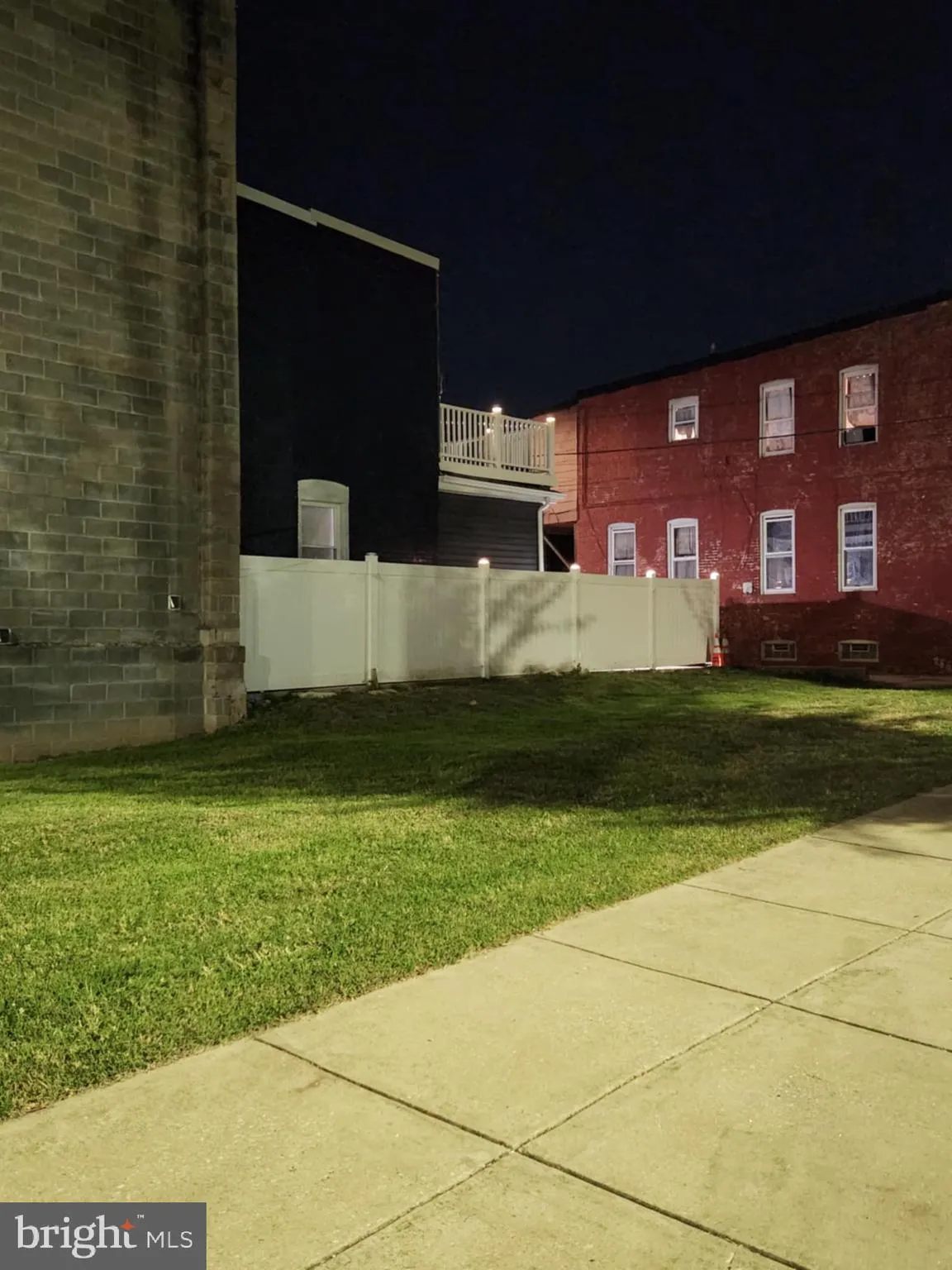 Baltimore, Maryland 21205, United States, 4 Bedrooms Bedrooms, ,5 BathroomsBathrooms,Residential,Active,198854