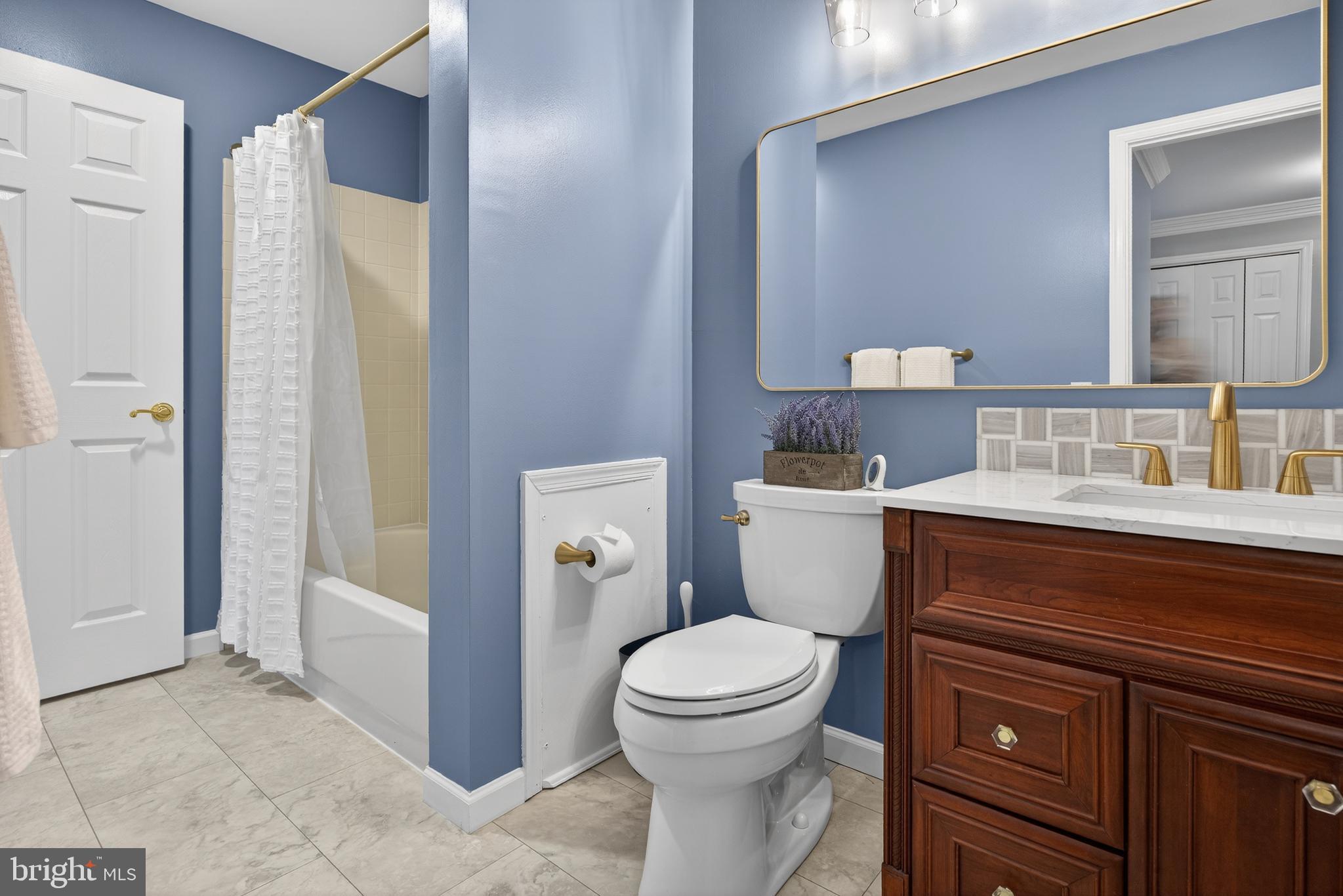 DELAIRE LANDING - Residential