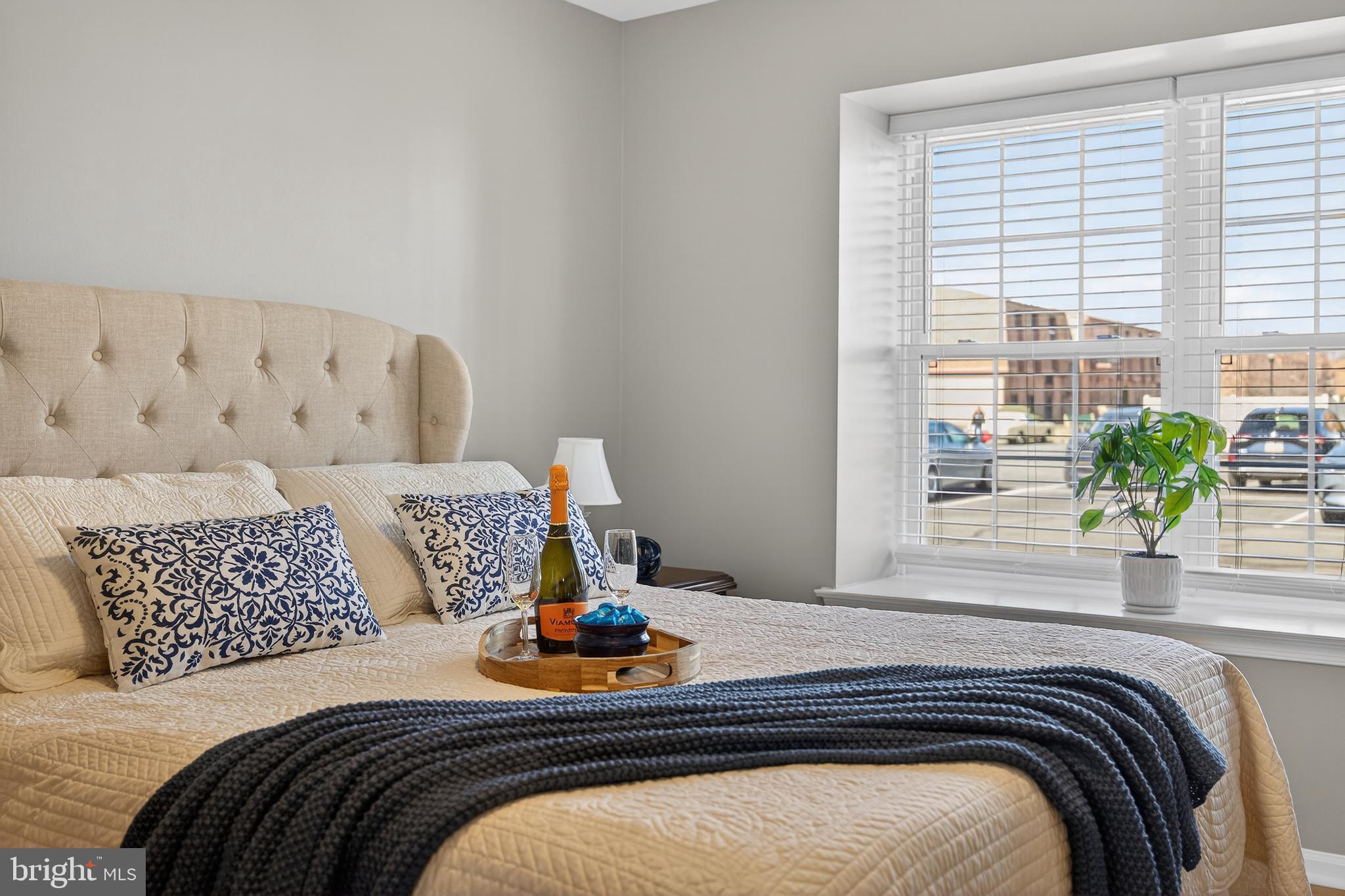 DELAIRE LANDING - Residential