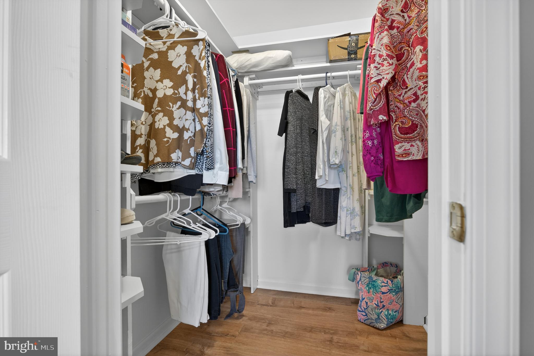 DELAIRE LANDING - Residential