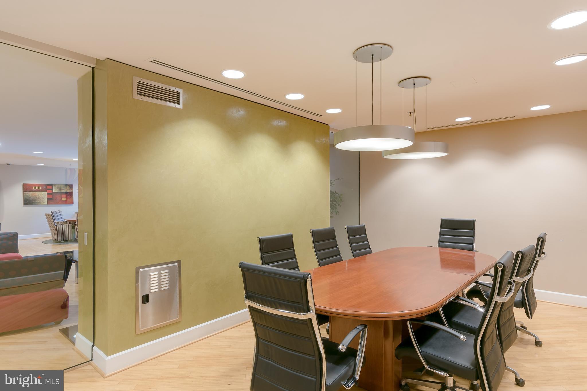 SPECTRUM CONDO - Residential