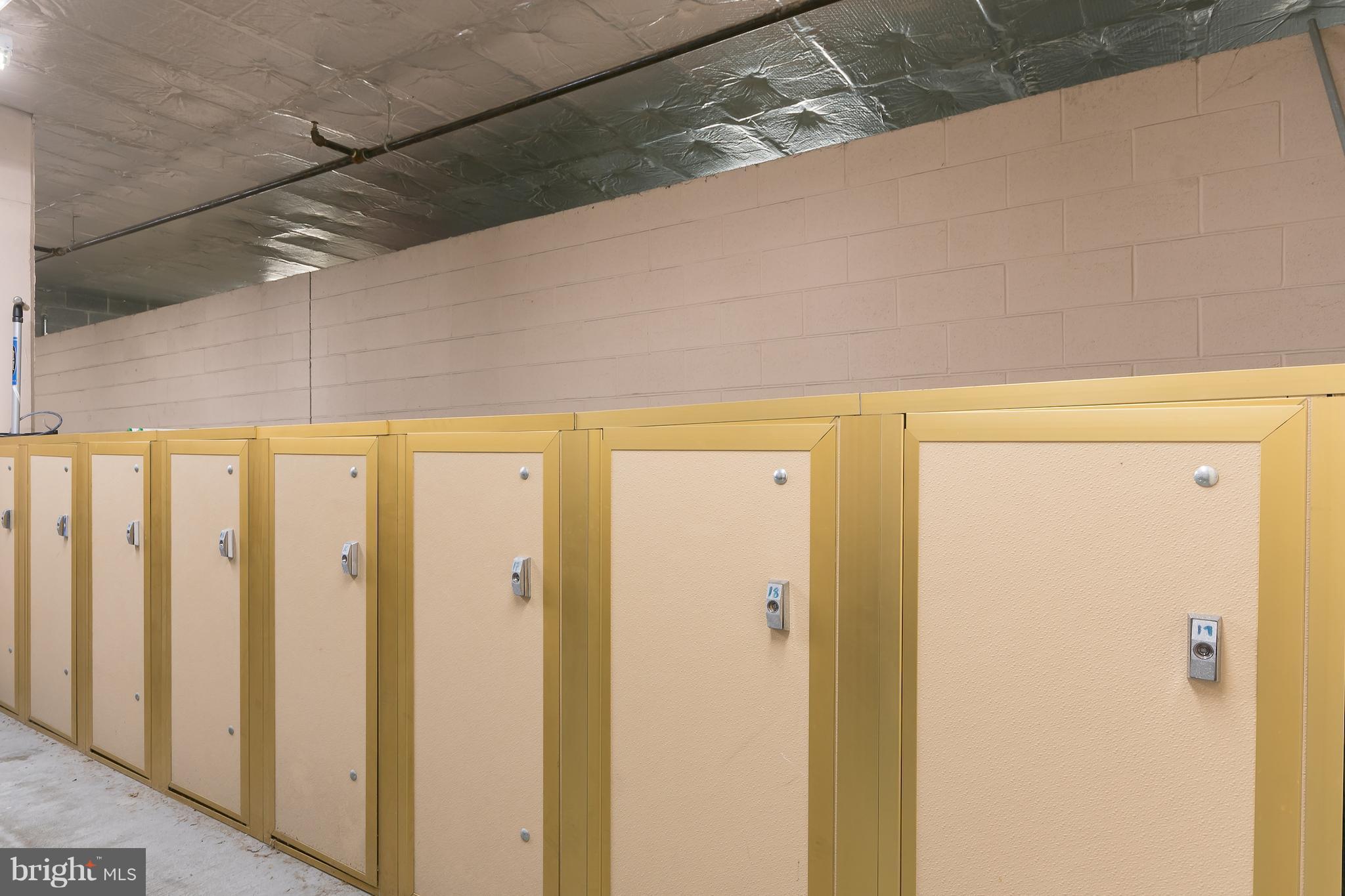 SPECTRUM CONDO - Residential