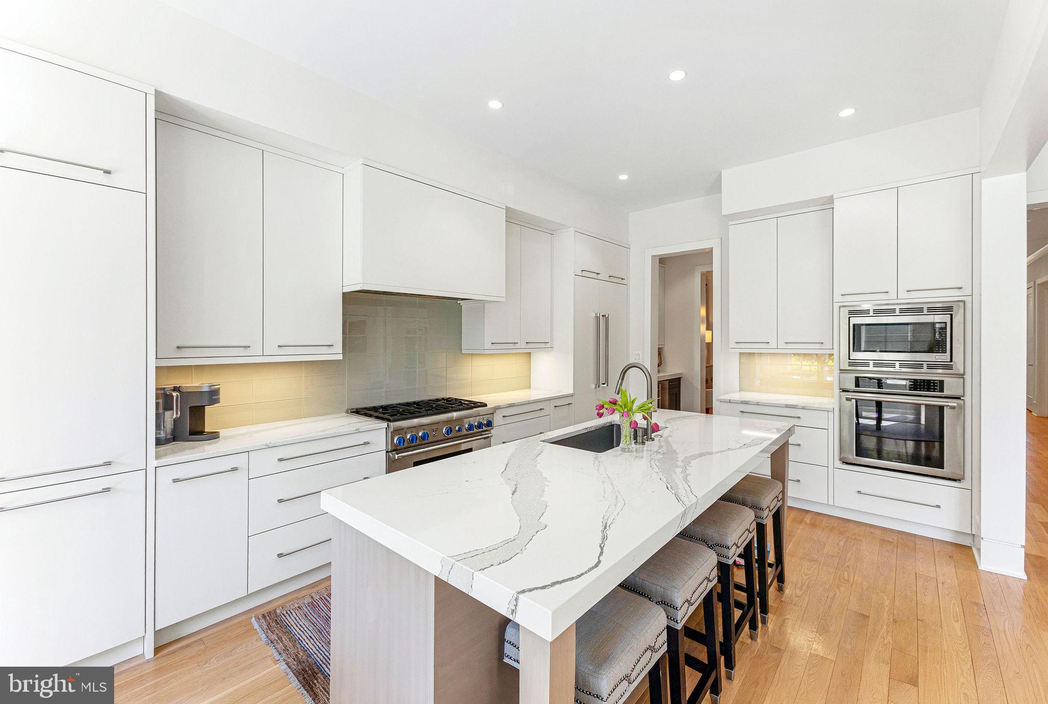 CHEVY CHASE - Residential
