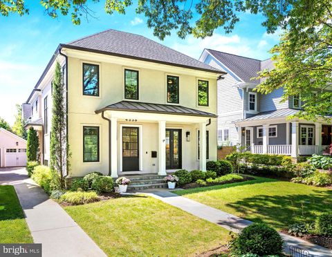 Photo of 4338 Leland Street, CHEVY CHASE, MD 20815 (MLS # MDMC2231920)