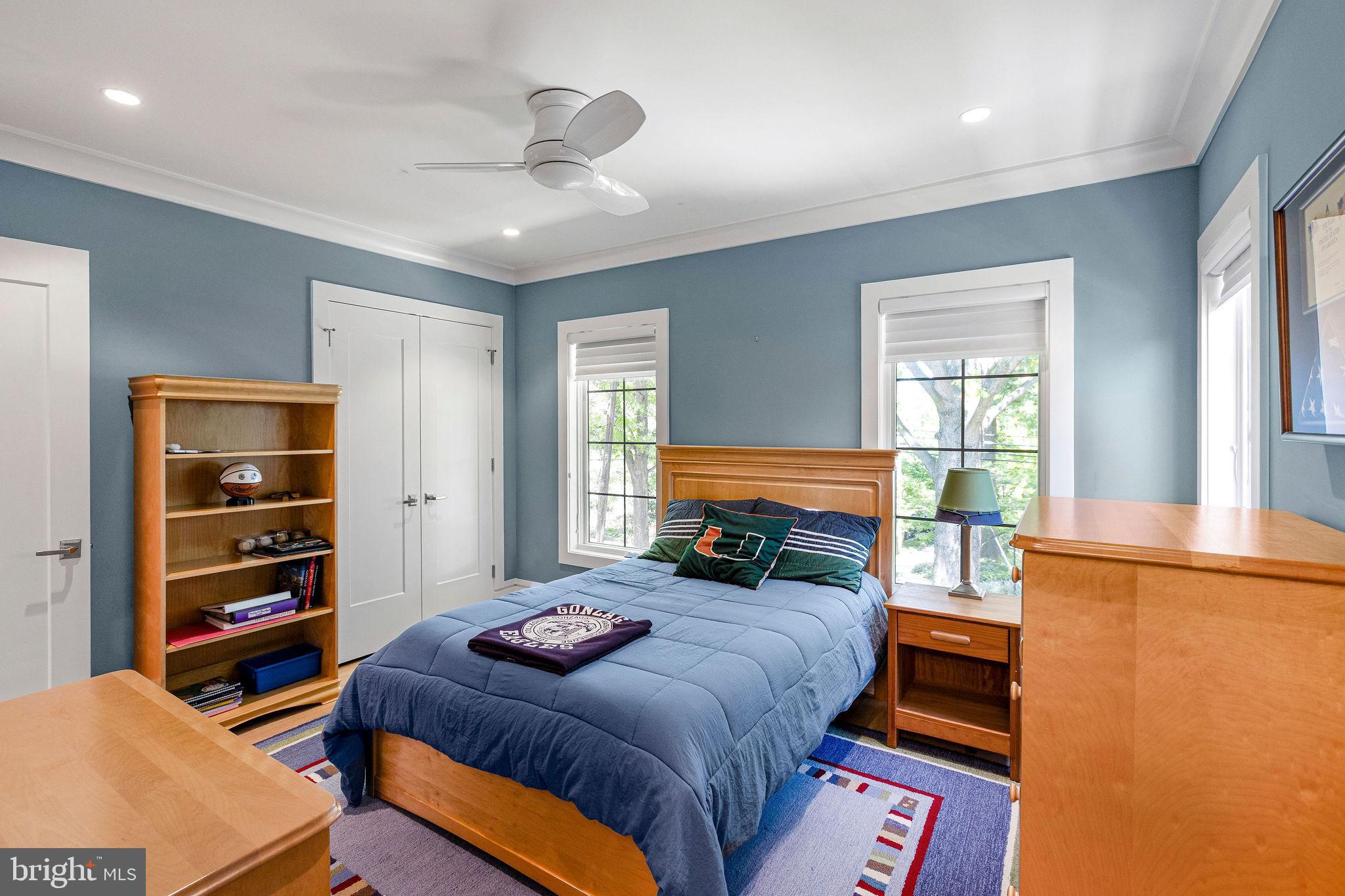 CHEVY CHASE - Residential