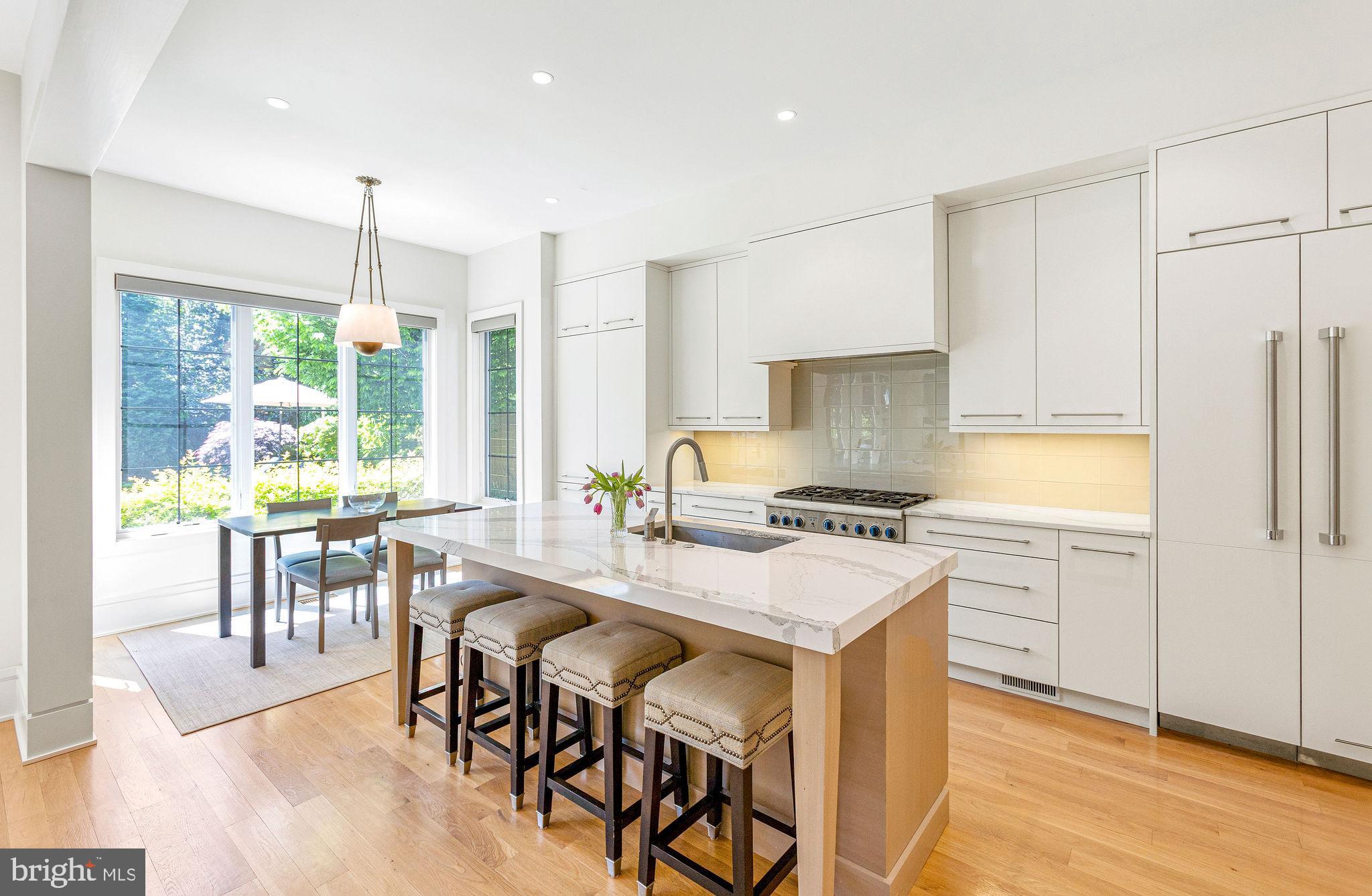 CHEVY CHASE - Residential