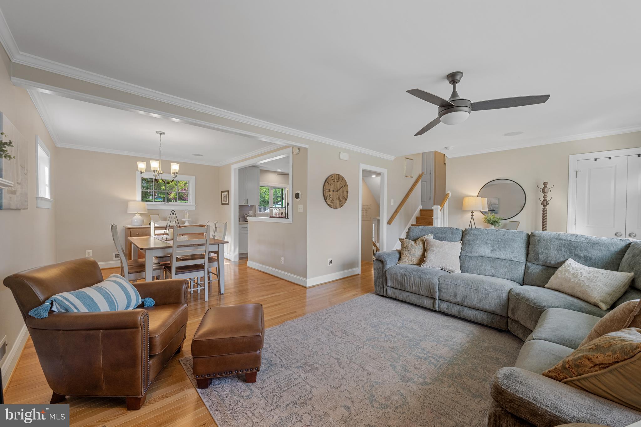 YORK MANOR - Residential