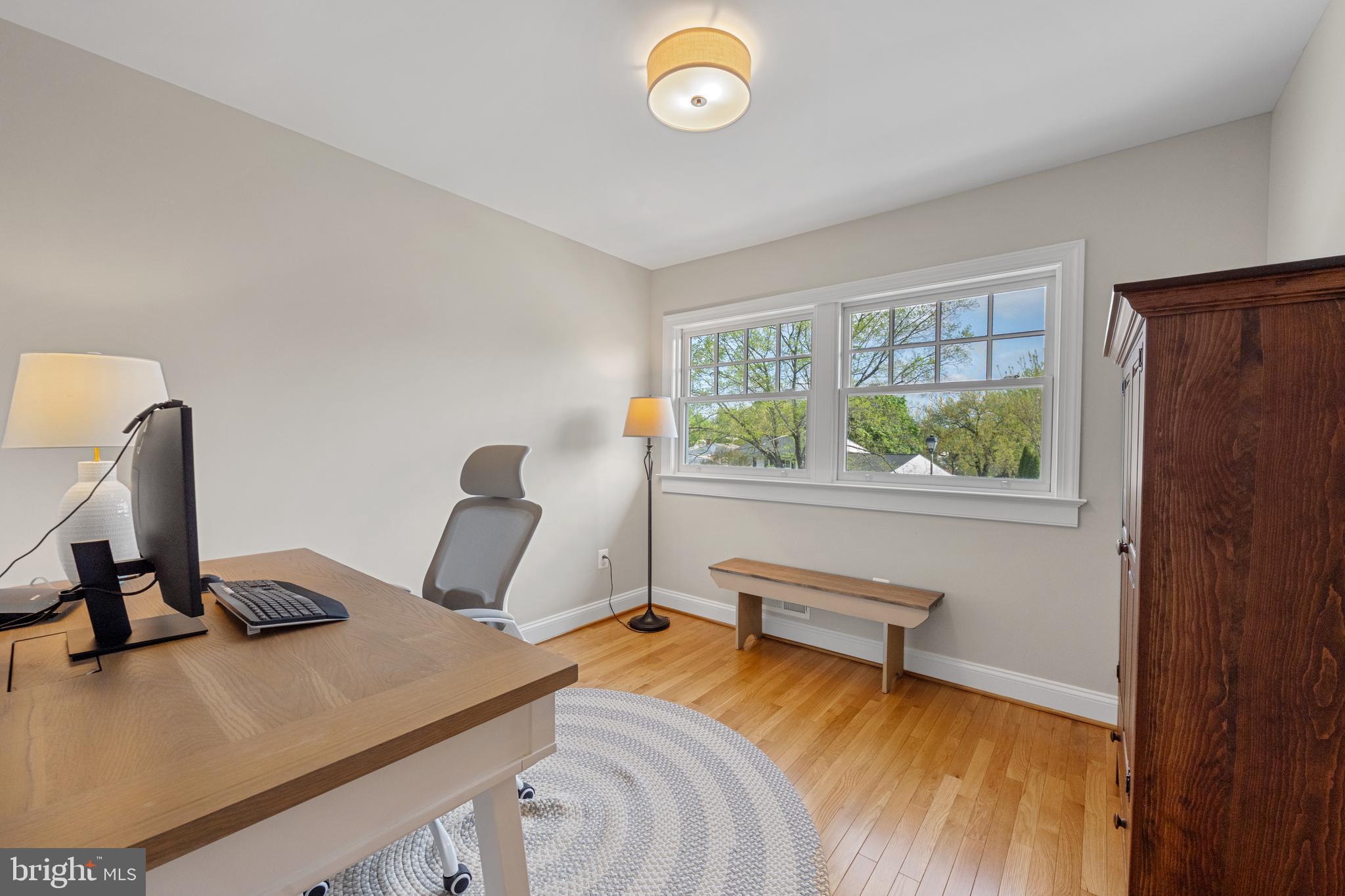 YORK MANOR - Residential