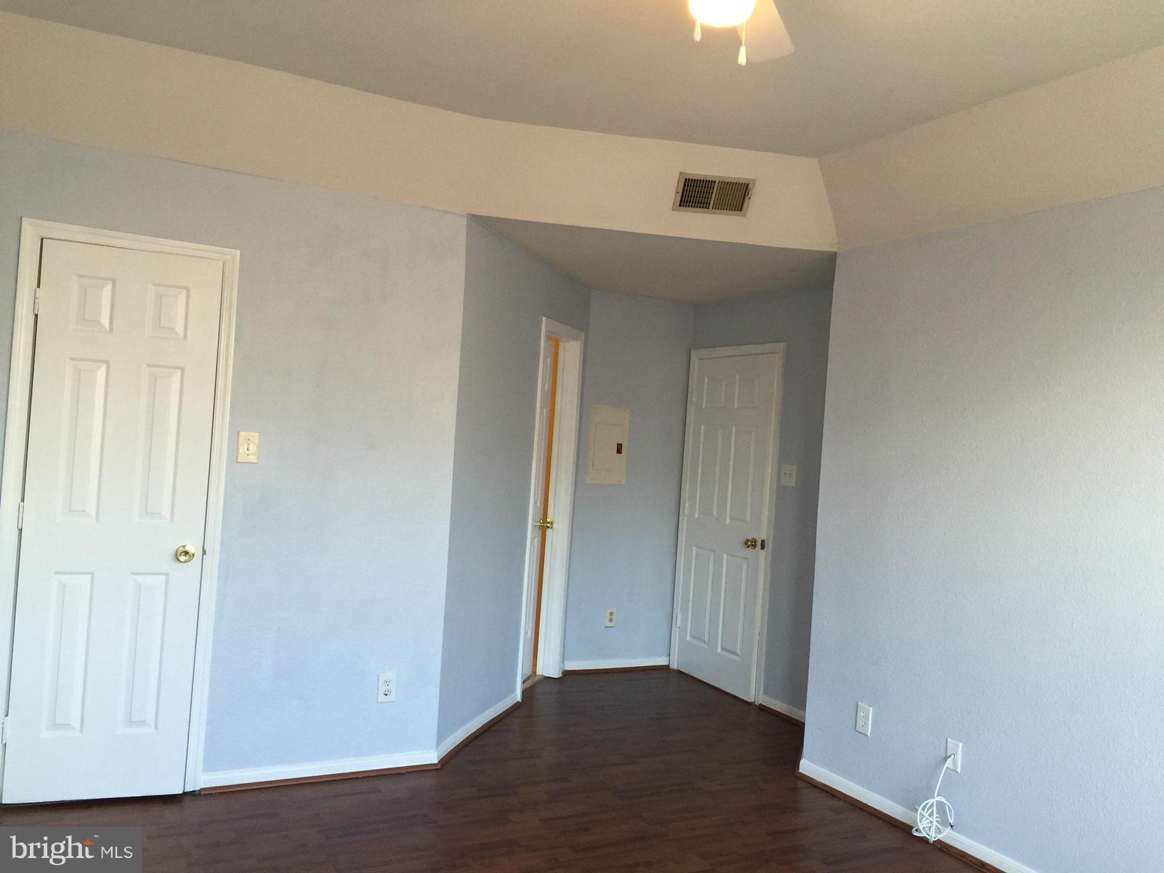 BROOKMEADE CONDO - Residential Lease