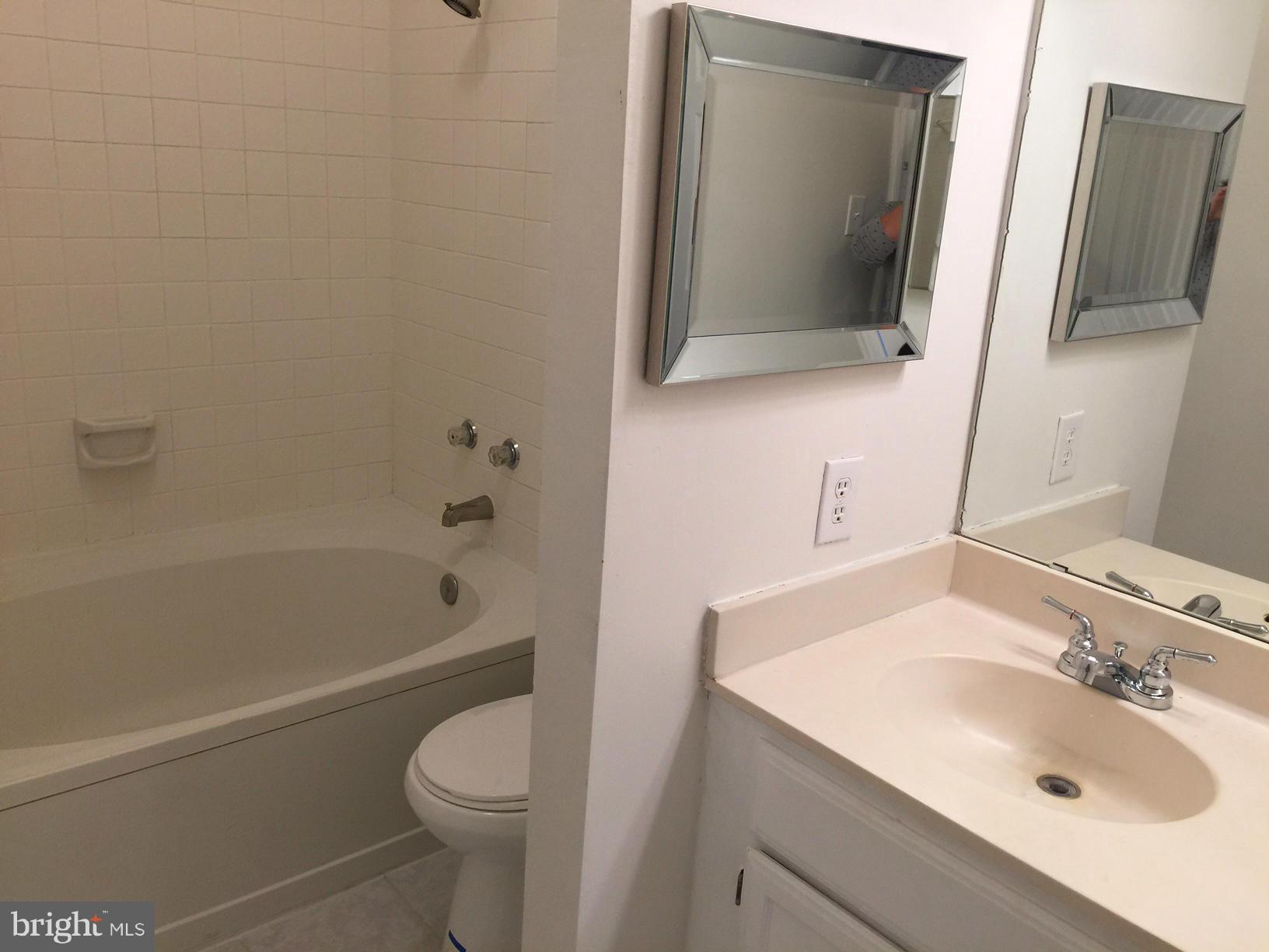 BROOKMEADE CONDO - Residential Lease