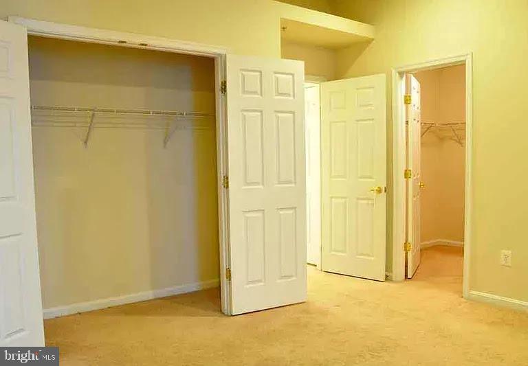 ORCHARD RUN TOWNHOUSE CONDOMINIUMS - Residential Lease