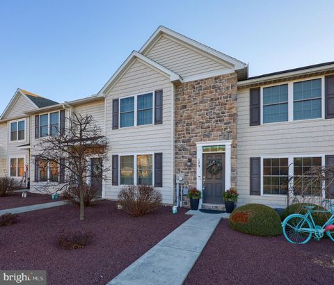 Photo of 128 Redstone Drive, DENVER, PA 17517 (MLS # PALA2061774)