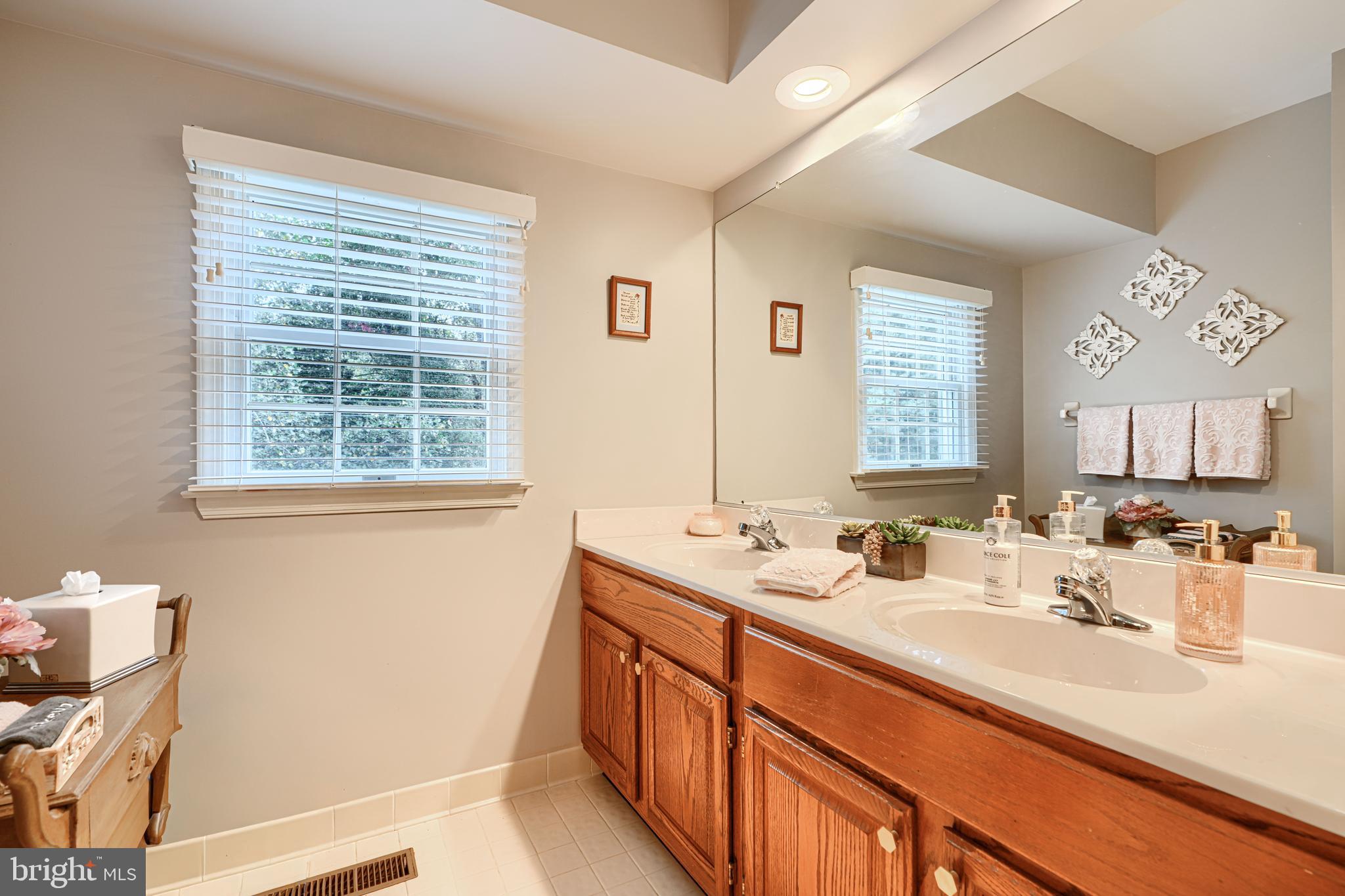 PLUMTREE ESTATES - Residential